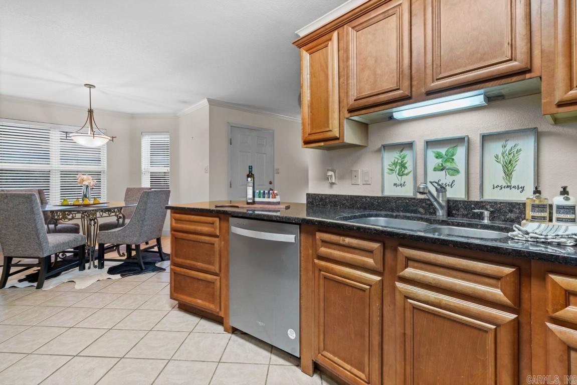 208 Southridge Lane Unit: G-1