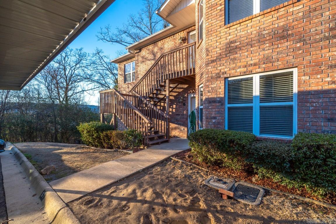208 Southridge Lane Unit: G-1