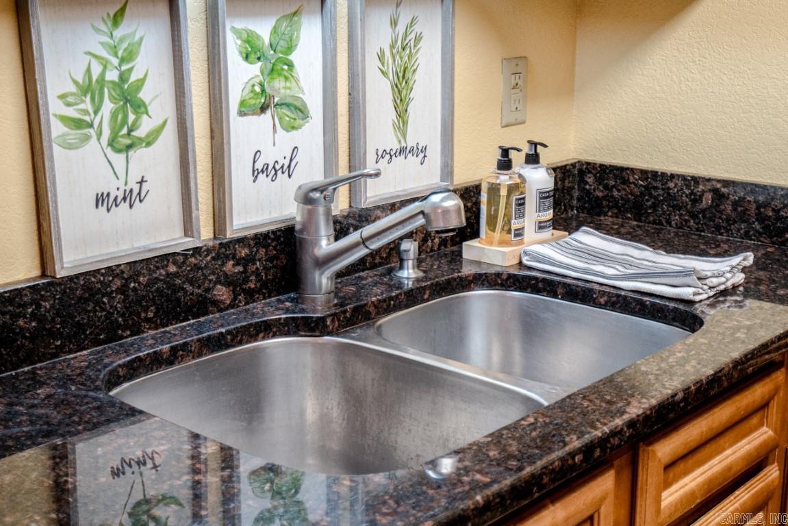 208 Southridge Lane Unit: G-1