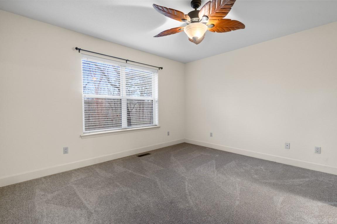 208 Southridge Lane Unit: G-1