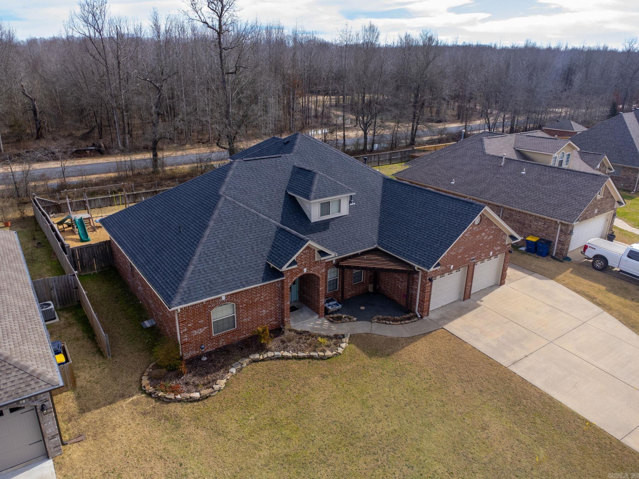 2360 Lakewood Circle