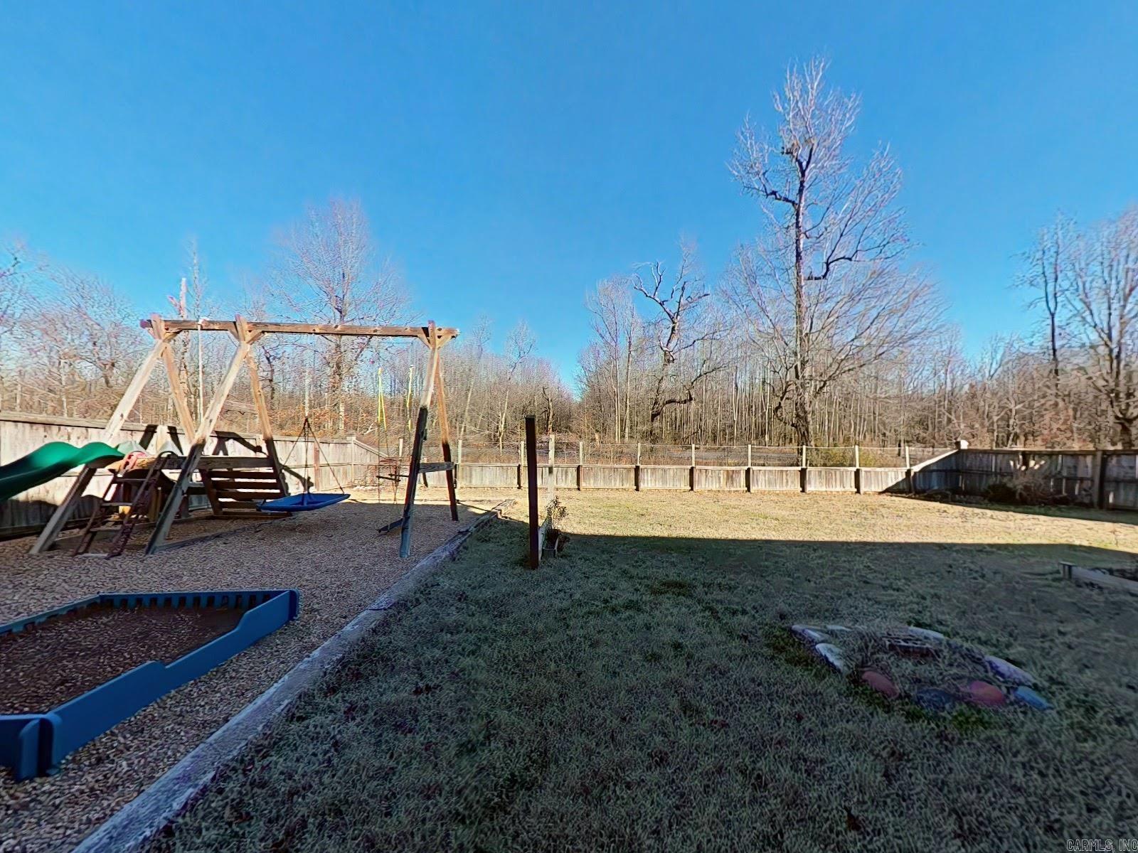 2360 Lakewood Circle