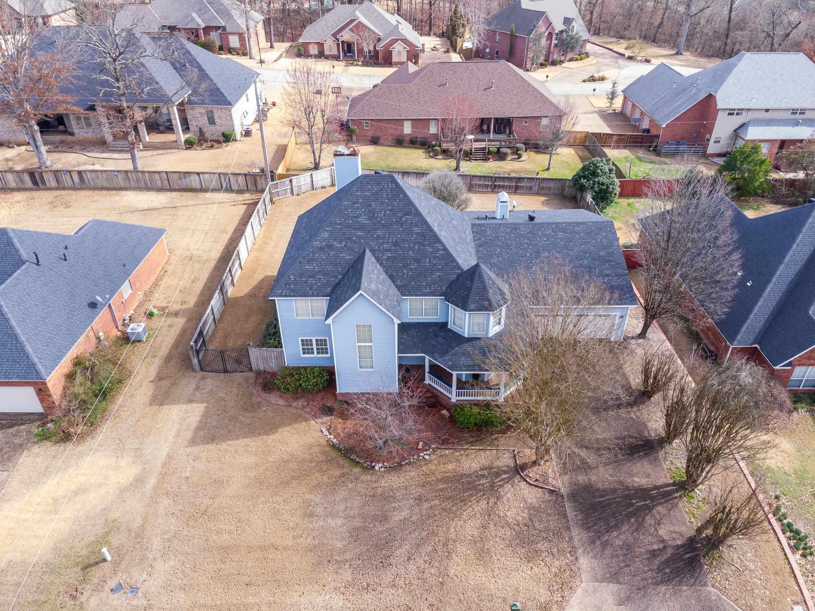 1160 Charlsea Lane