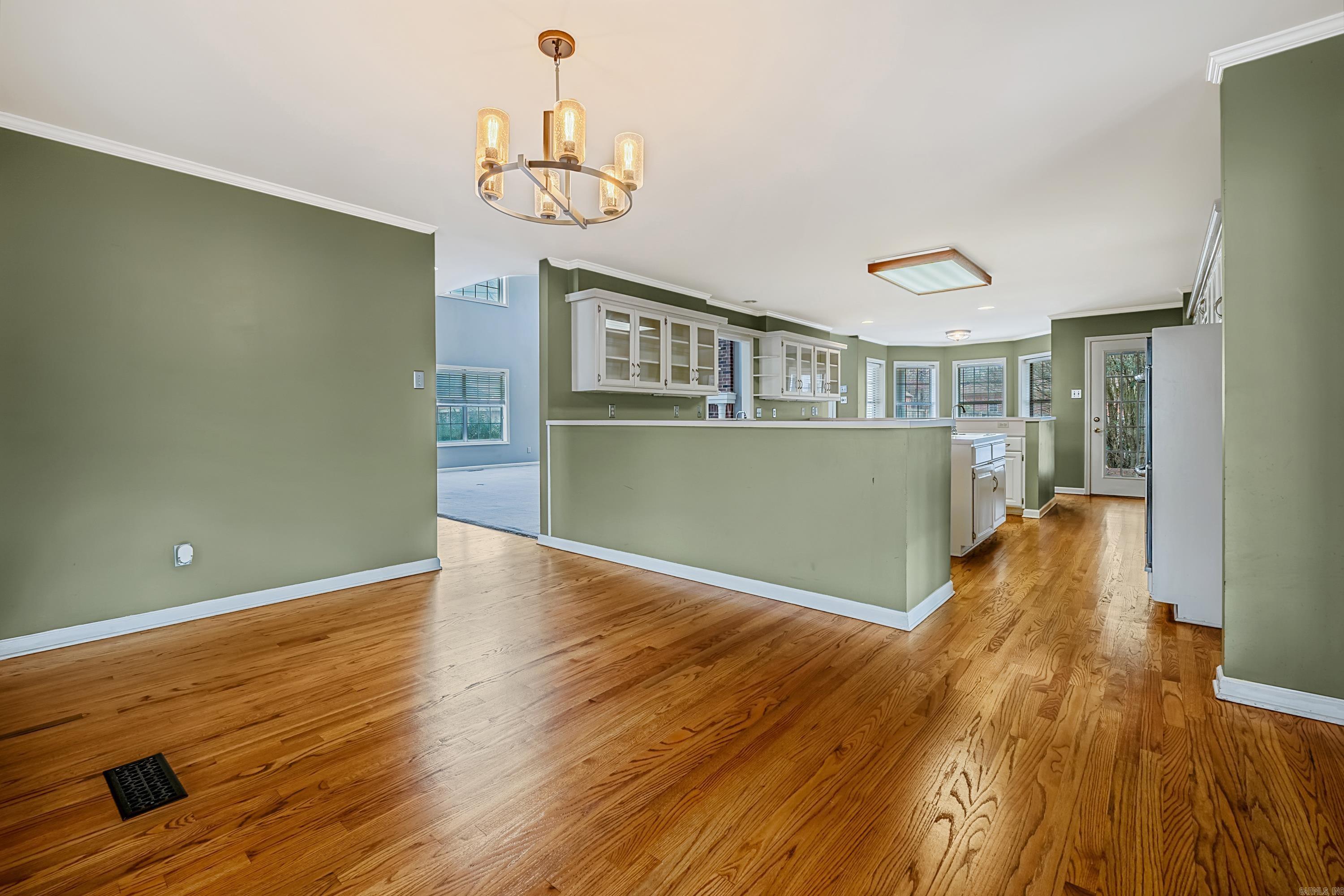 1160 Charlsea Lane