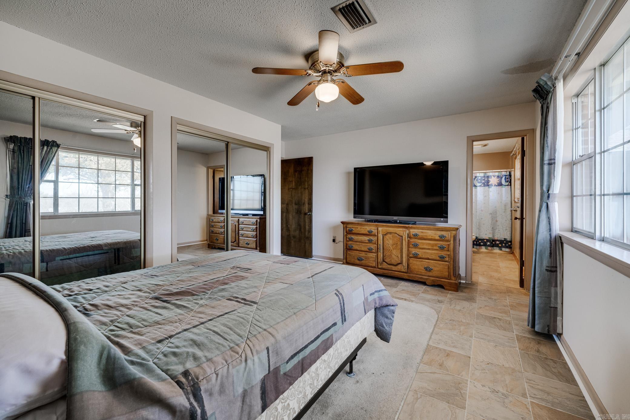 1450 Grandview Heights