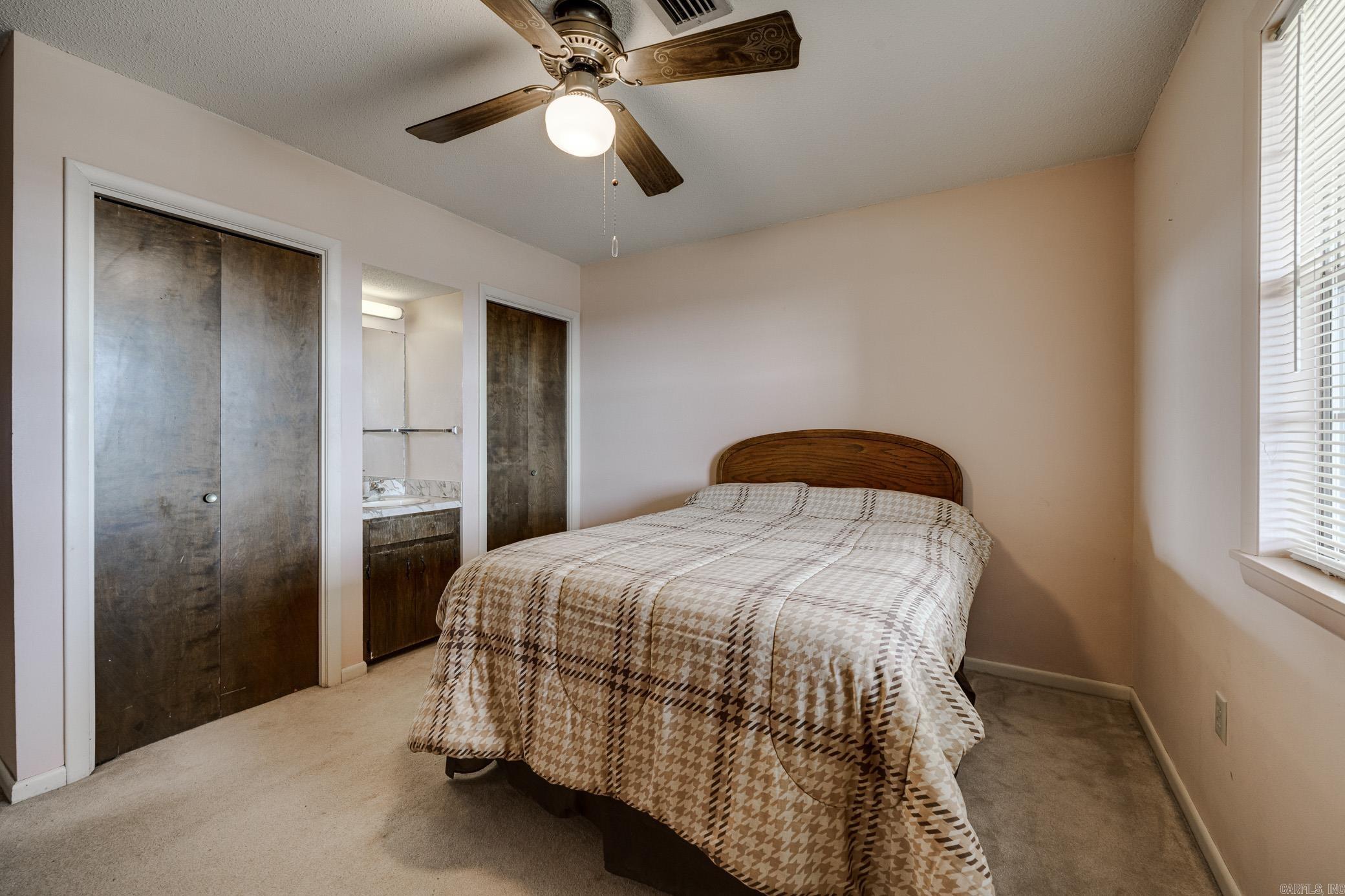 1450 Grandview Heights