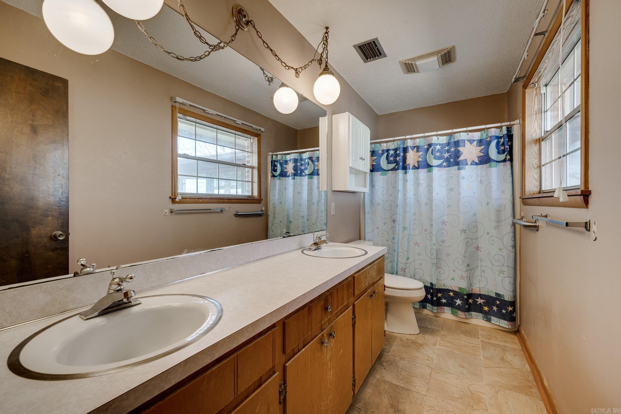 1450 Grandview Heights