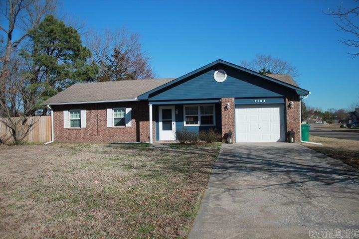 1504 N Oswego Avenue