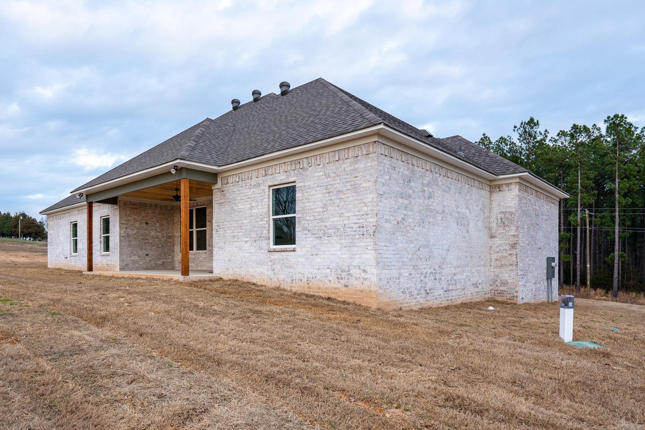 50 Lieblong Road