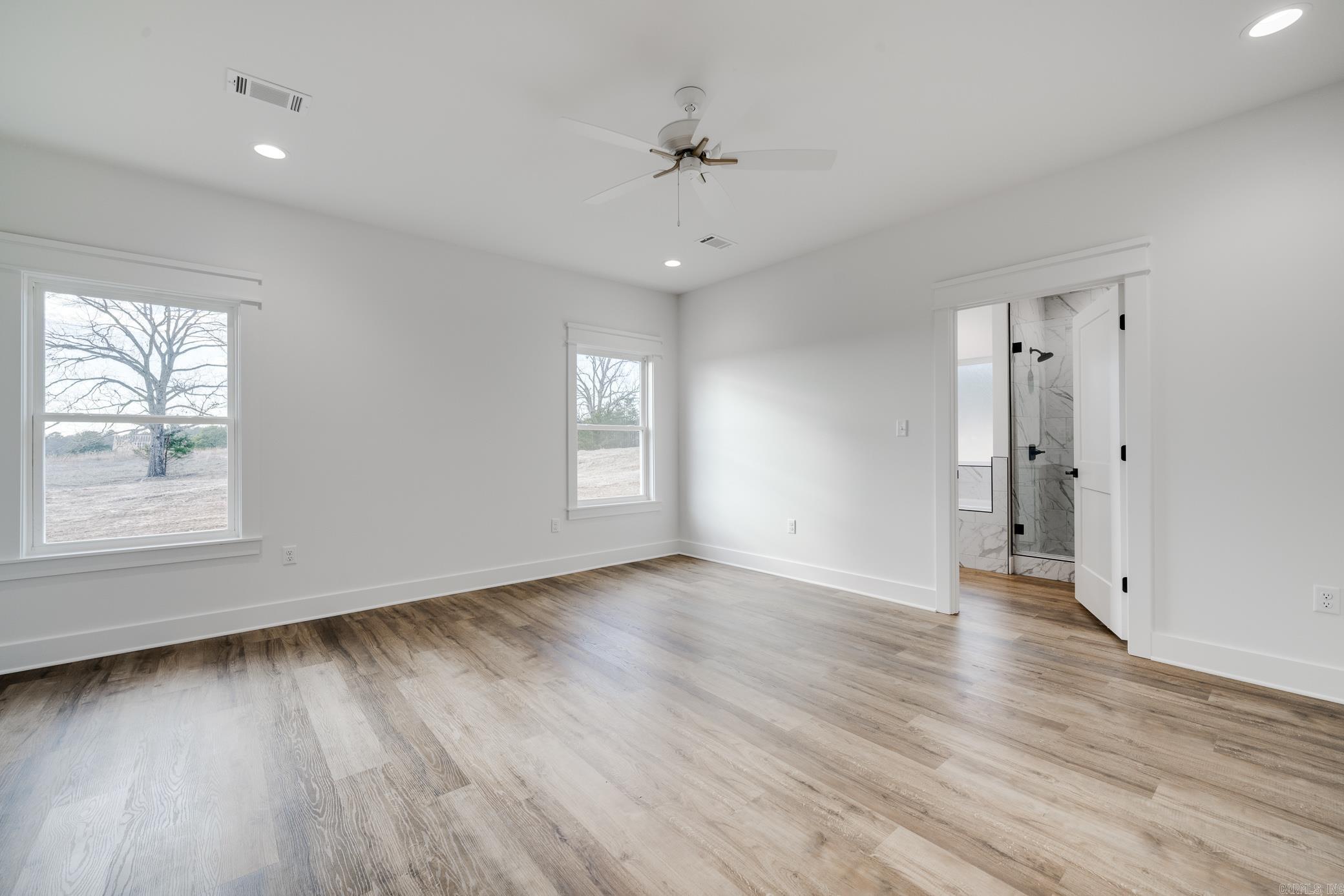 50 Lieblong Road