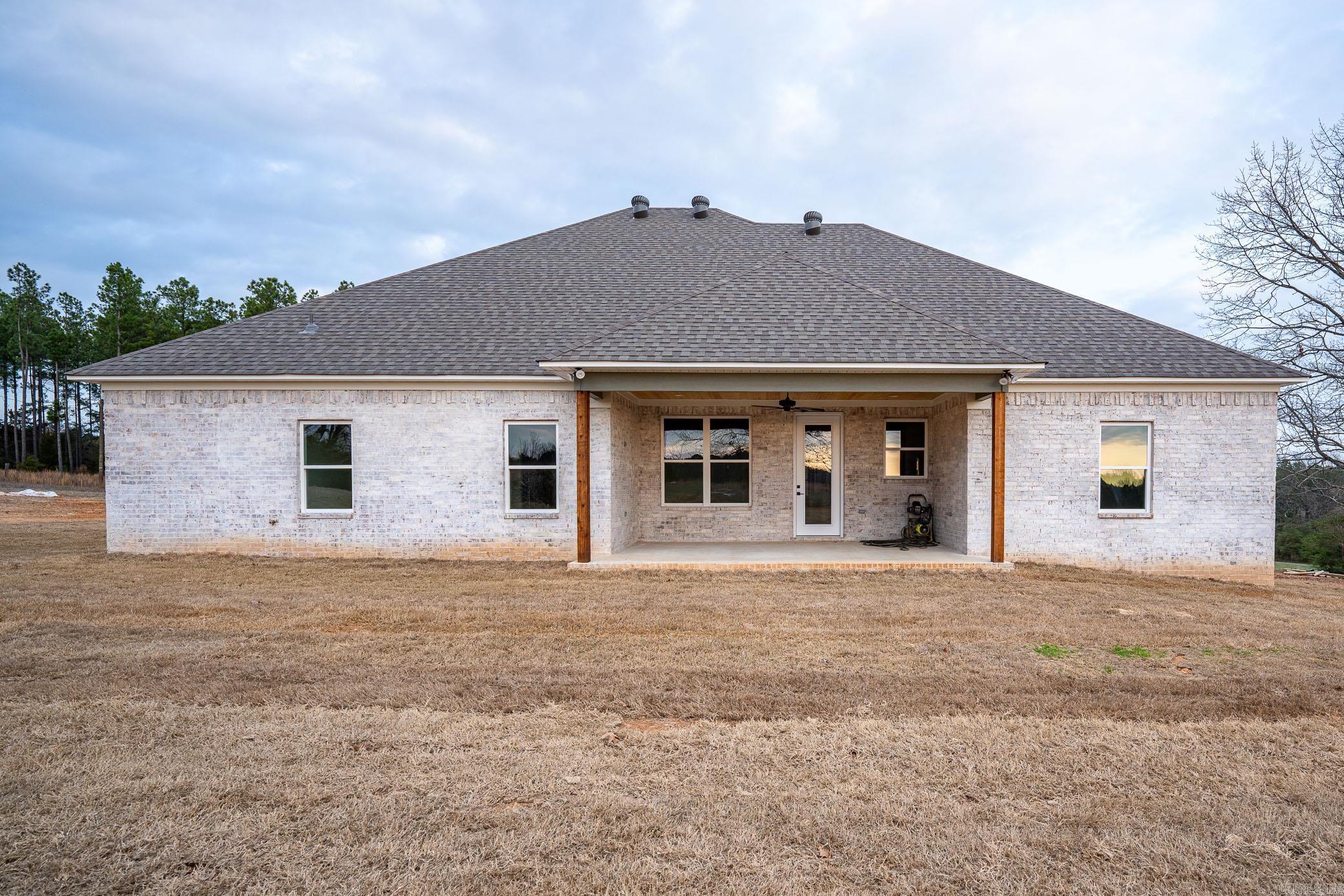 50 Lieblong Road