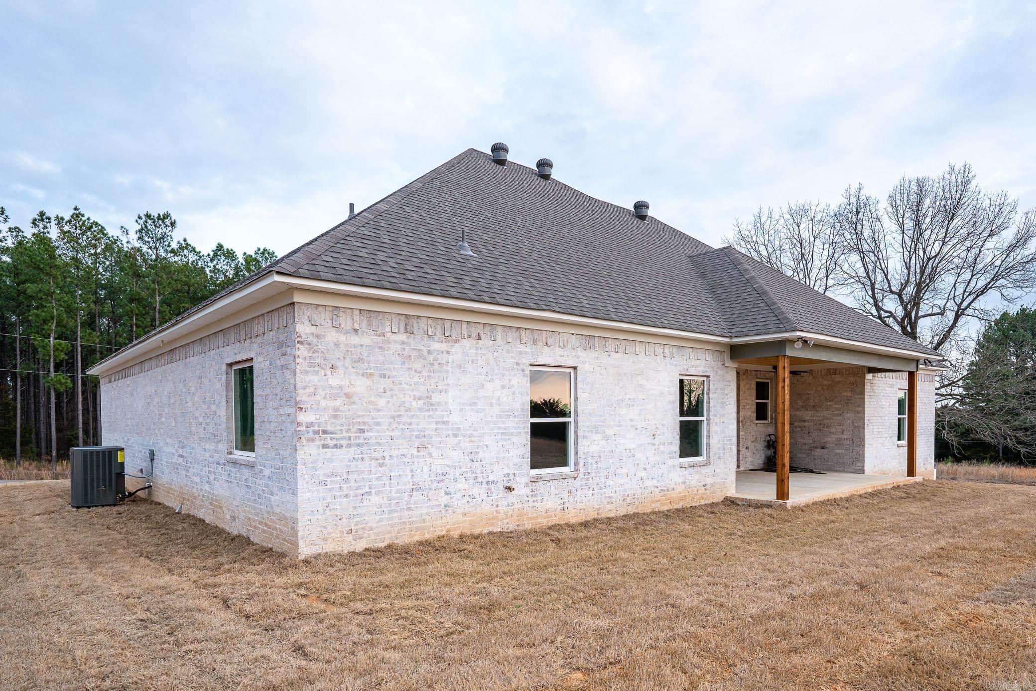 50 Lieblong Road