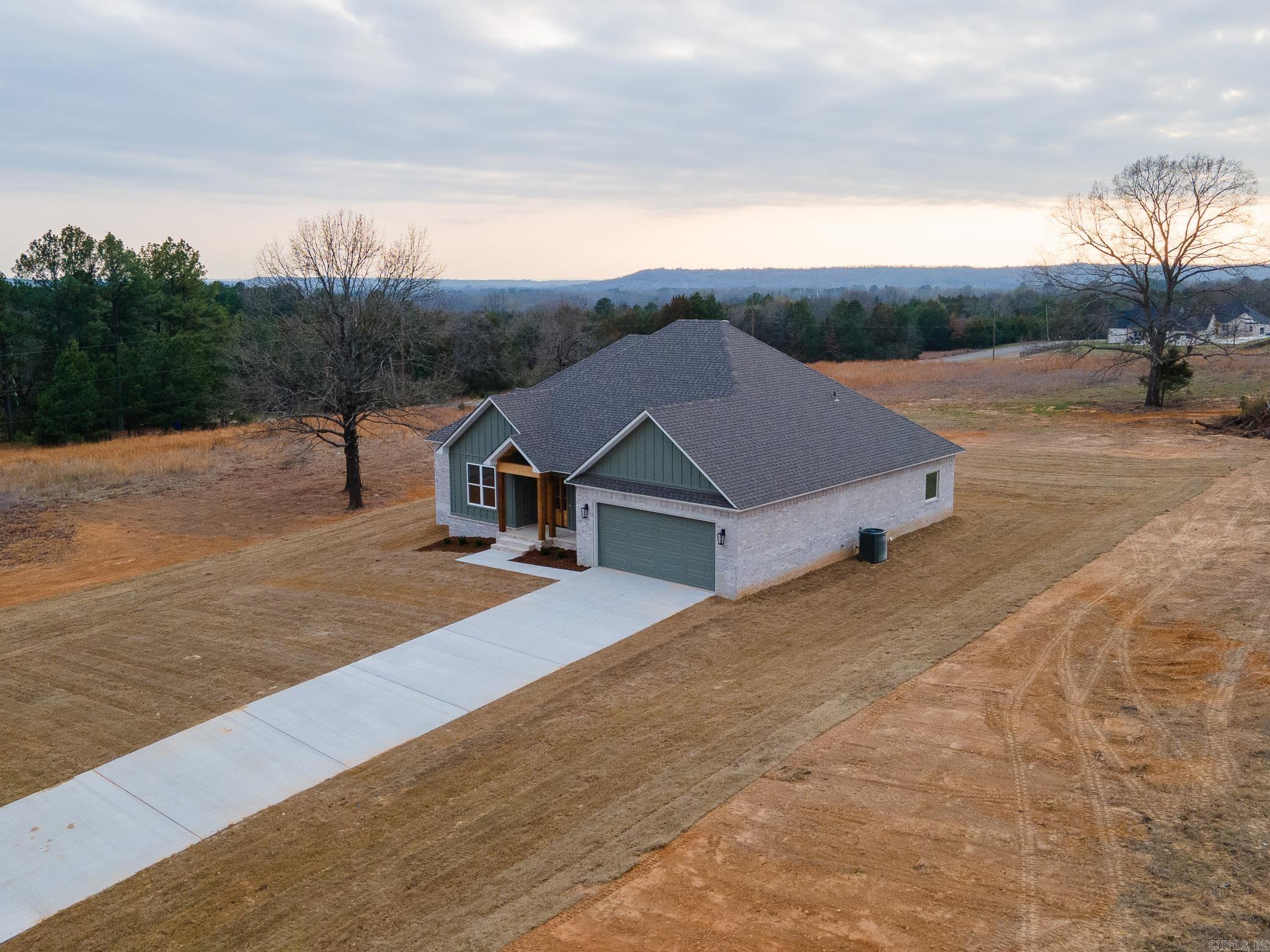 50 Lieblong Road