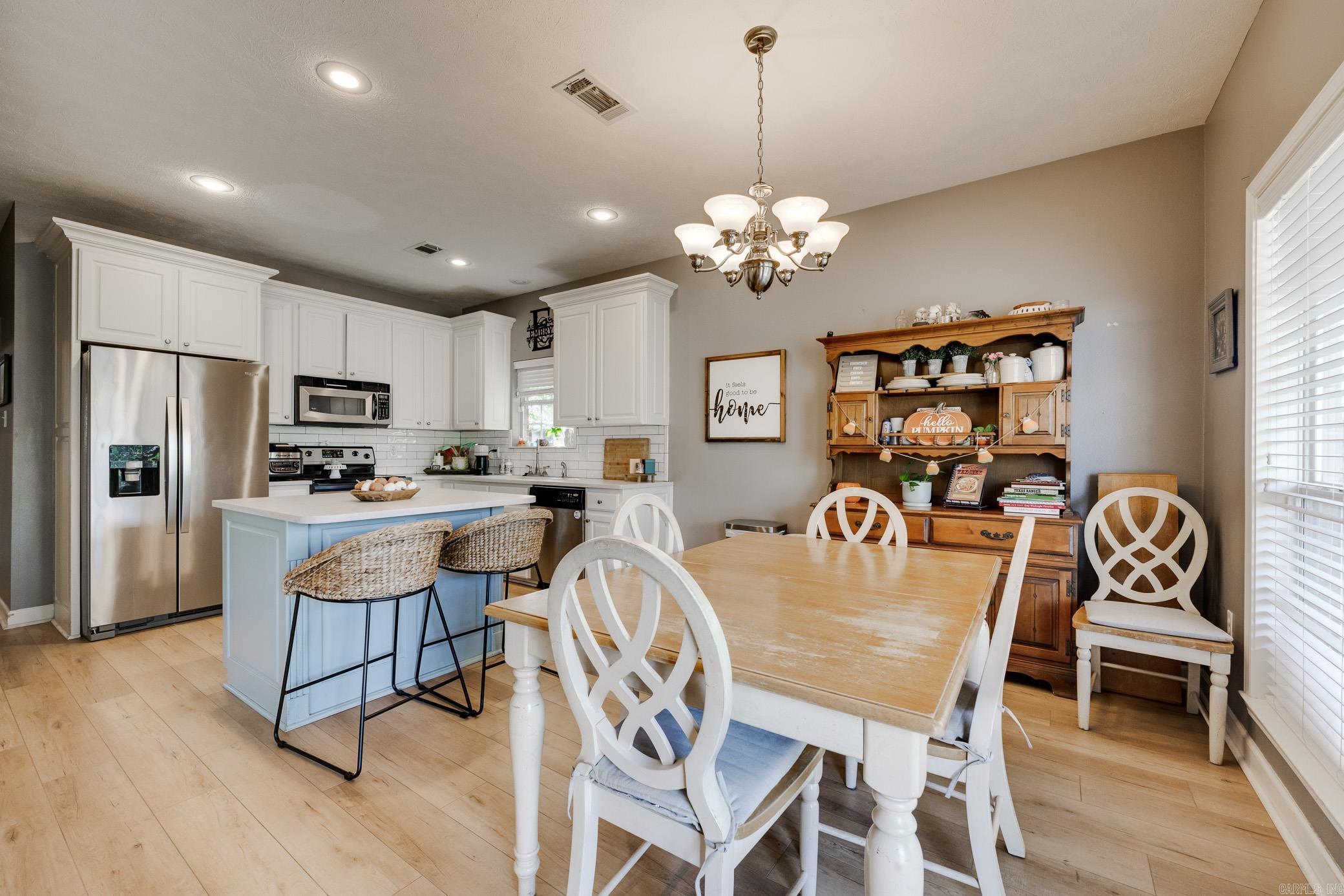 2560 Apple Blossom Drive