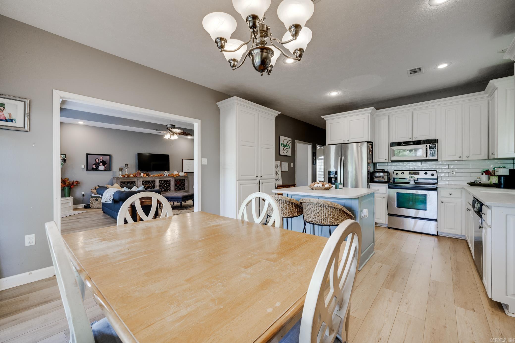 2560 Apple Blossom Drive