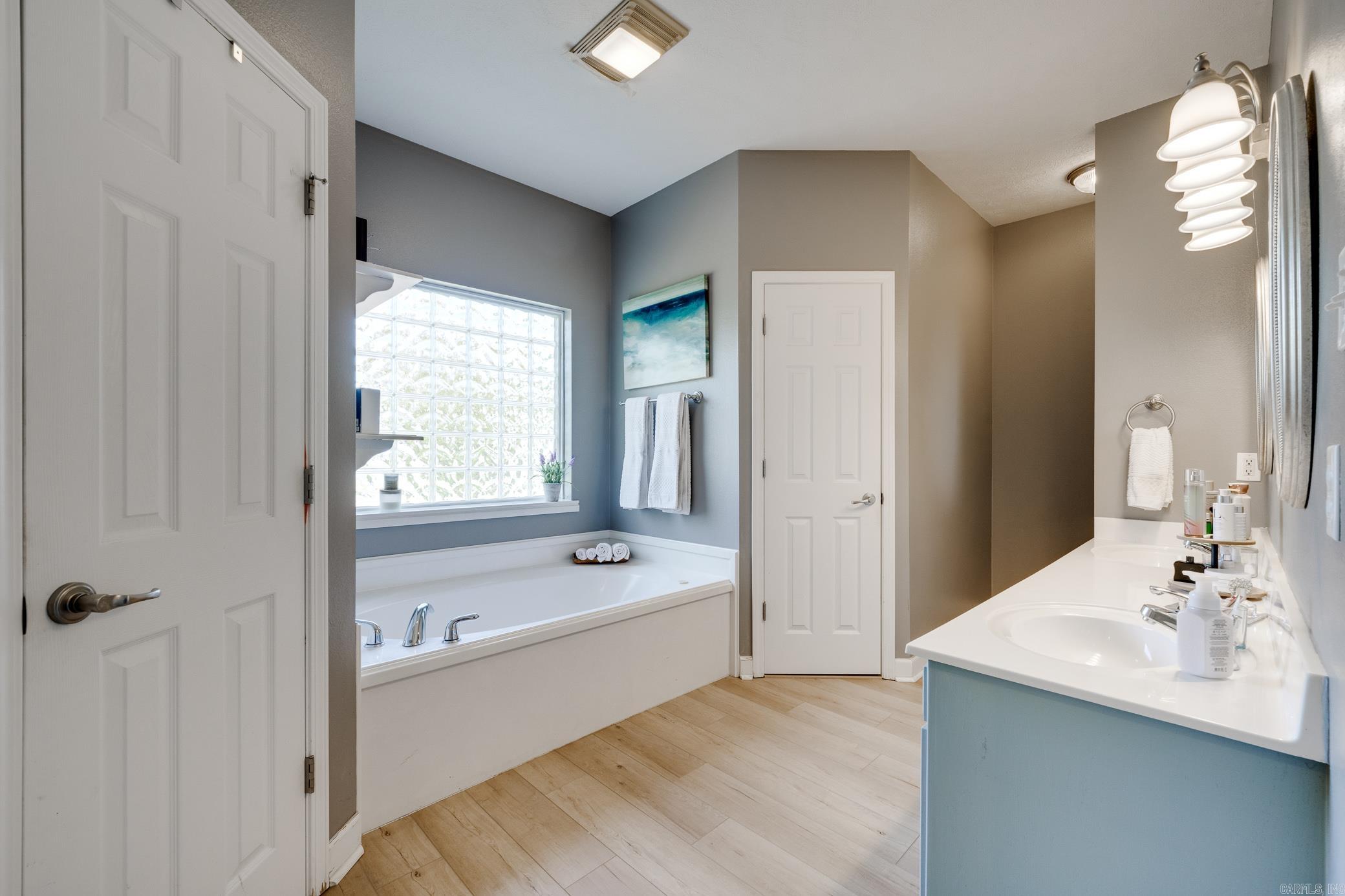 2560 Apple Blossom Drive