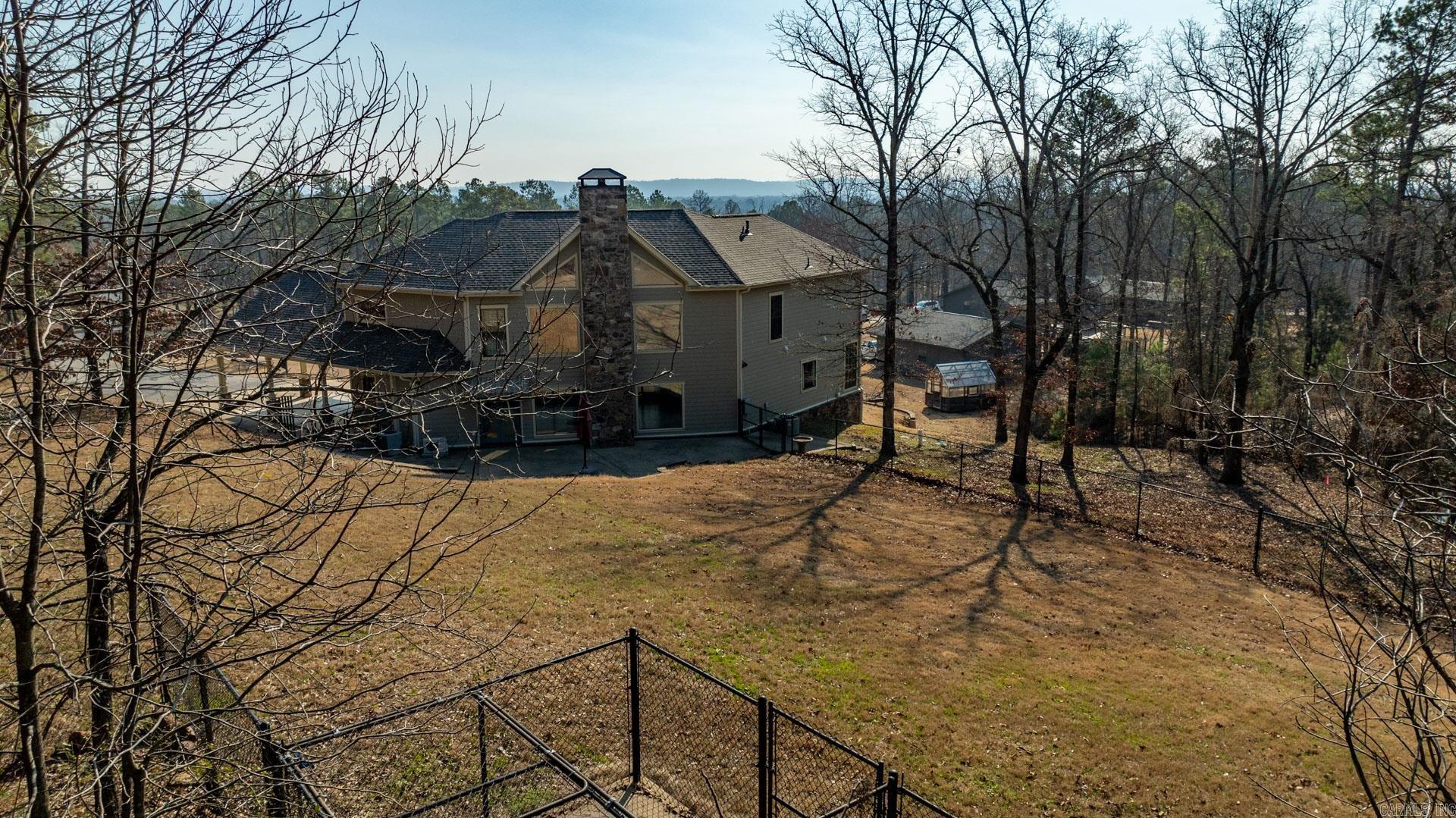 15815 Hunter Ln