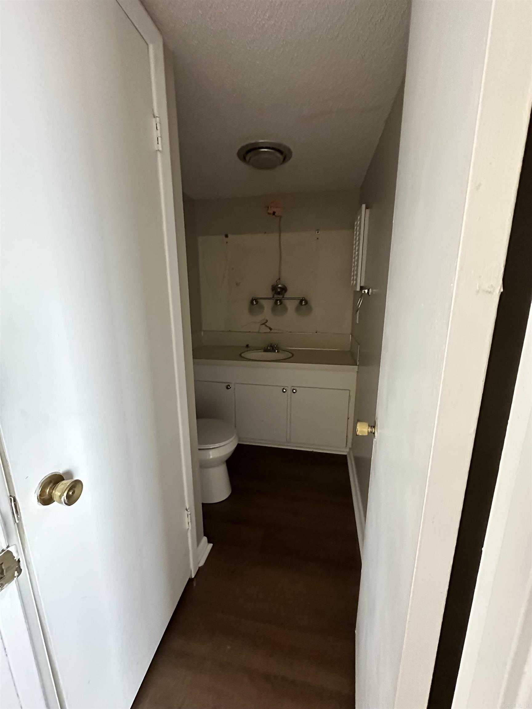 2001 Reservoir Road Unit: #12