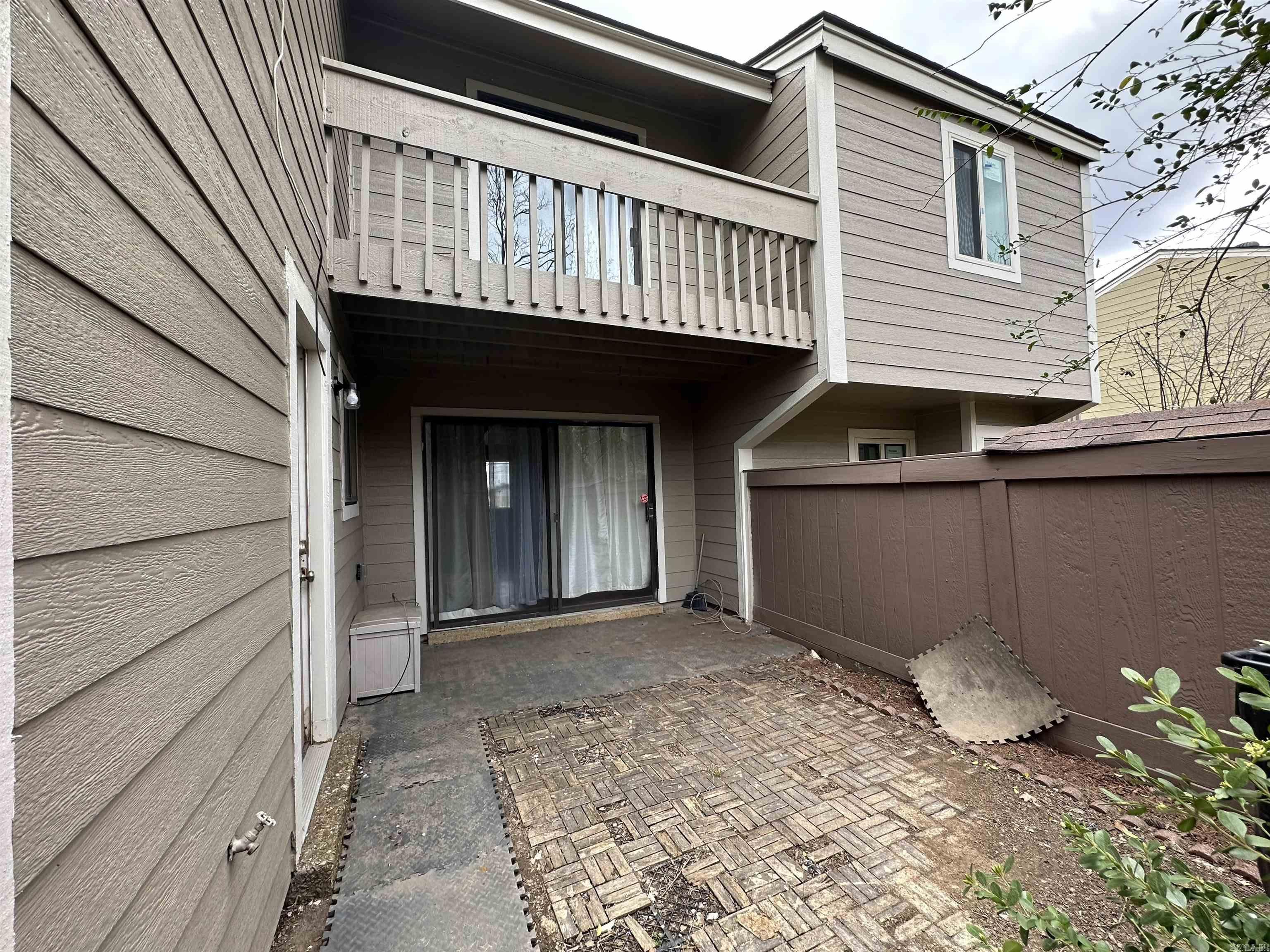 2001 Reservoir Road Unit: #12