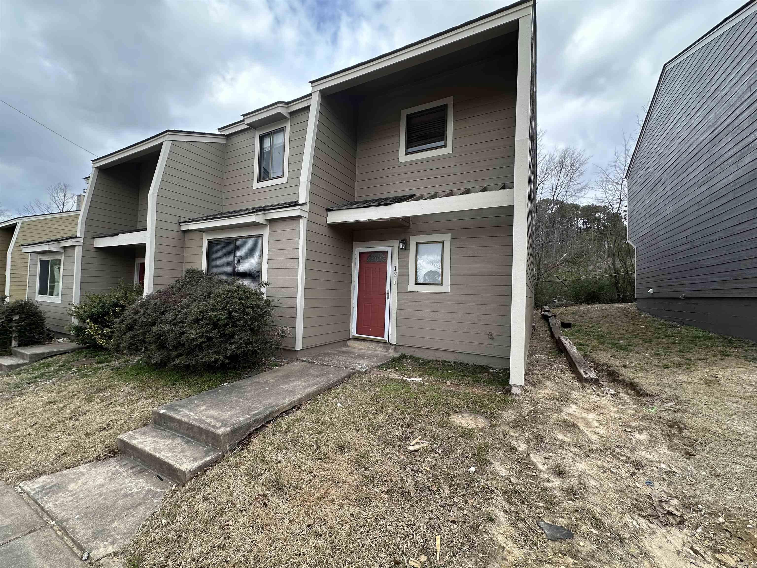 2001 Reservoir Road Unit: #12