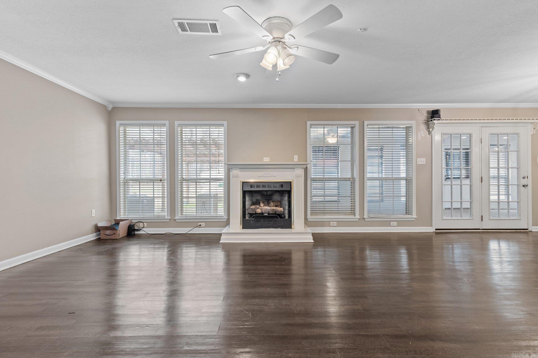 4601 N Rockwood Drive