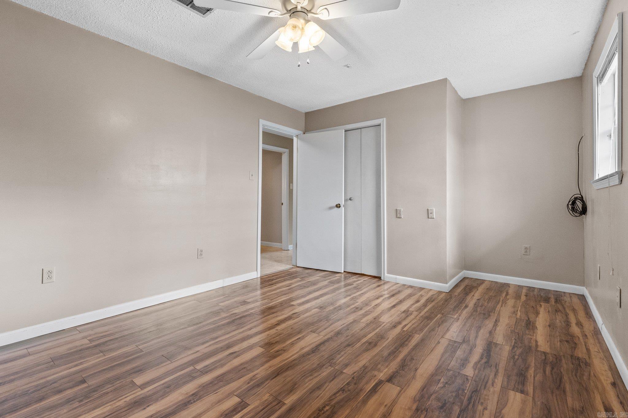 4601 N Rockwood Drive