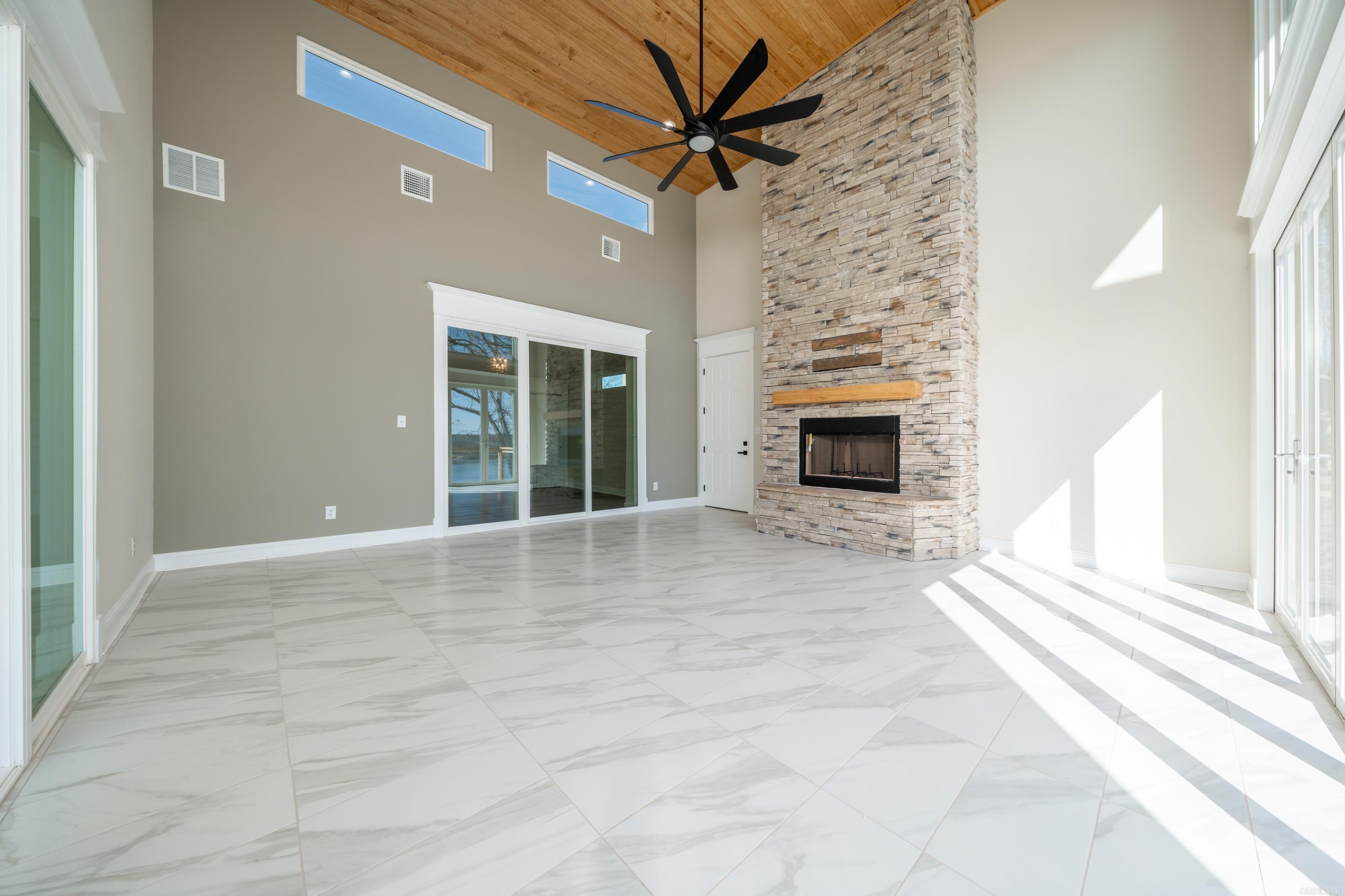 2135 Marion Anderson