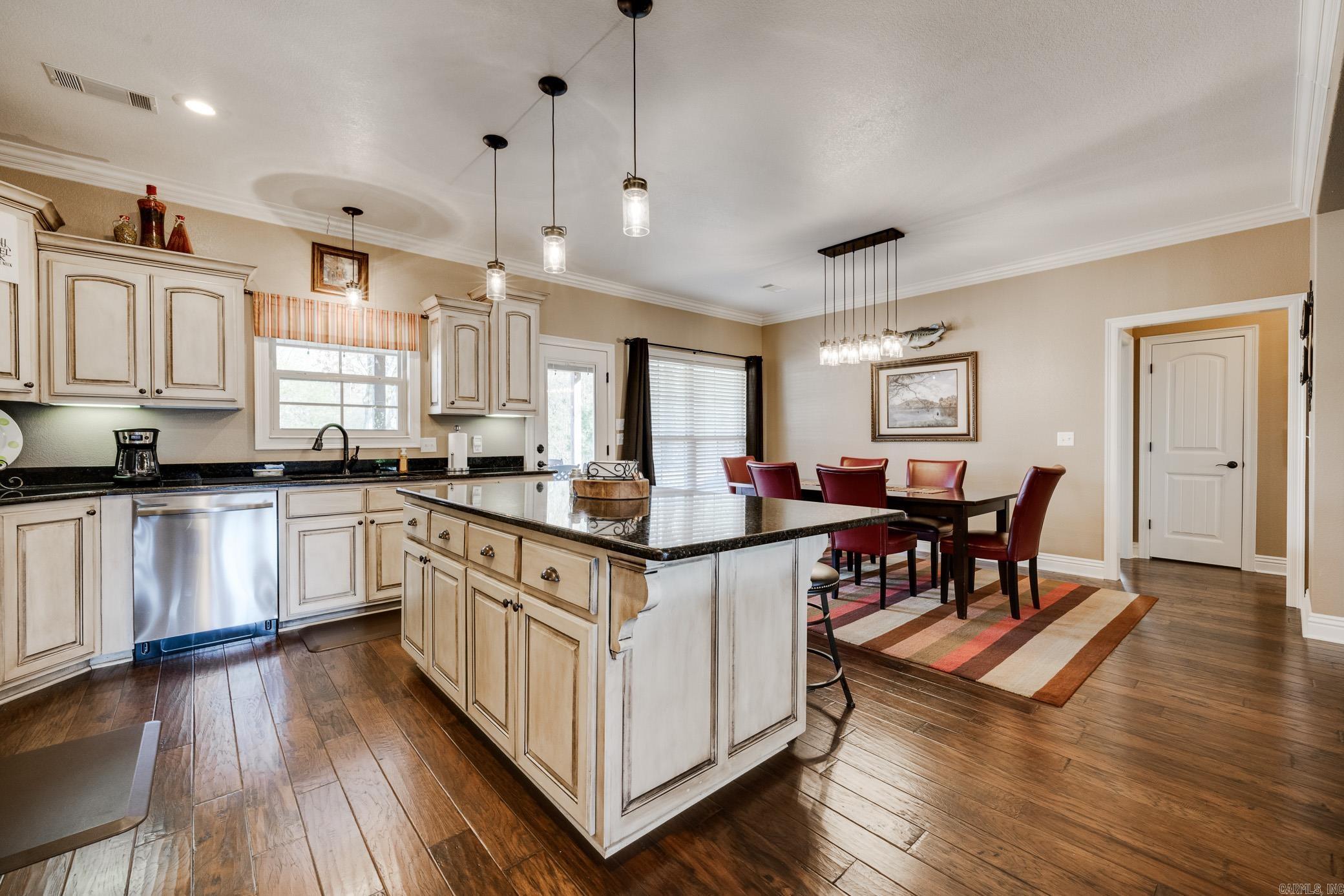 27 Arnoldsburg South