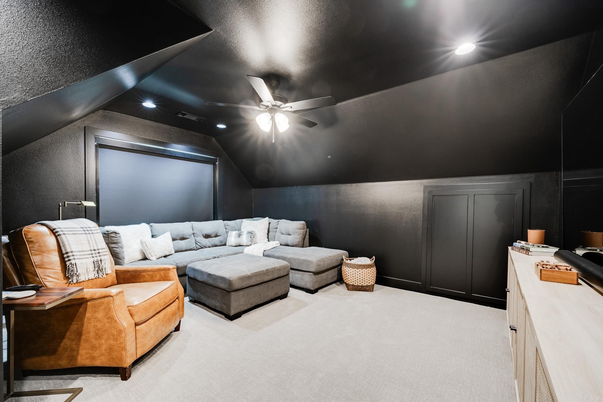 1500 Poteete Drive