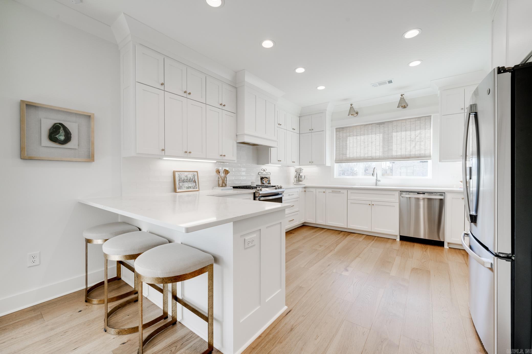 1500 Poteete Drive