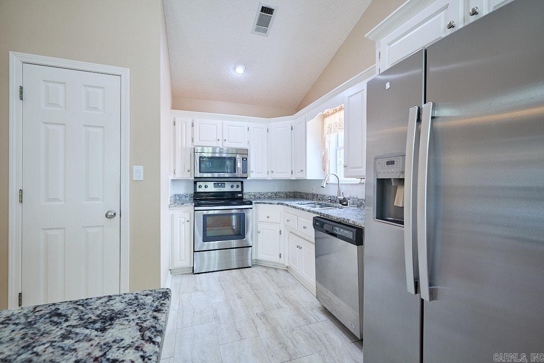 131 Ellis Ct