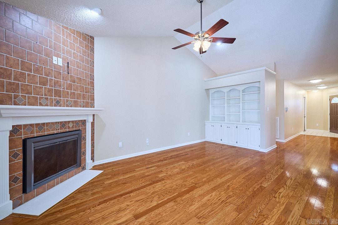 131 Ellis Ct