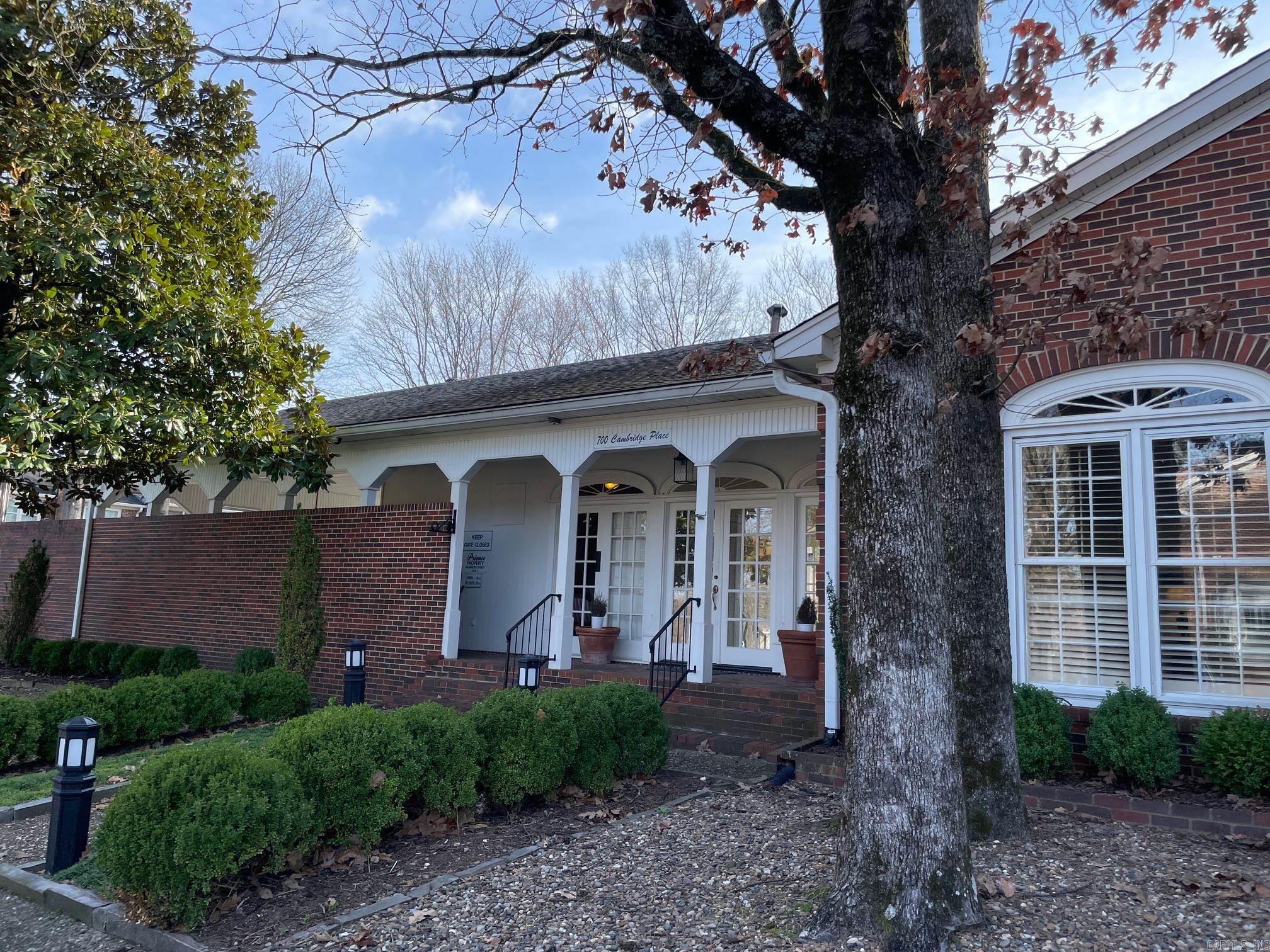 126 Cambridge Place