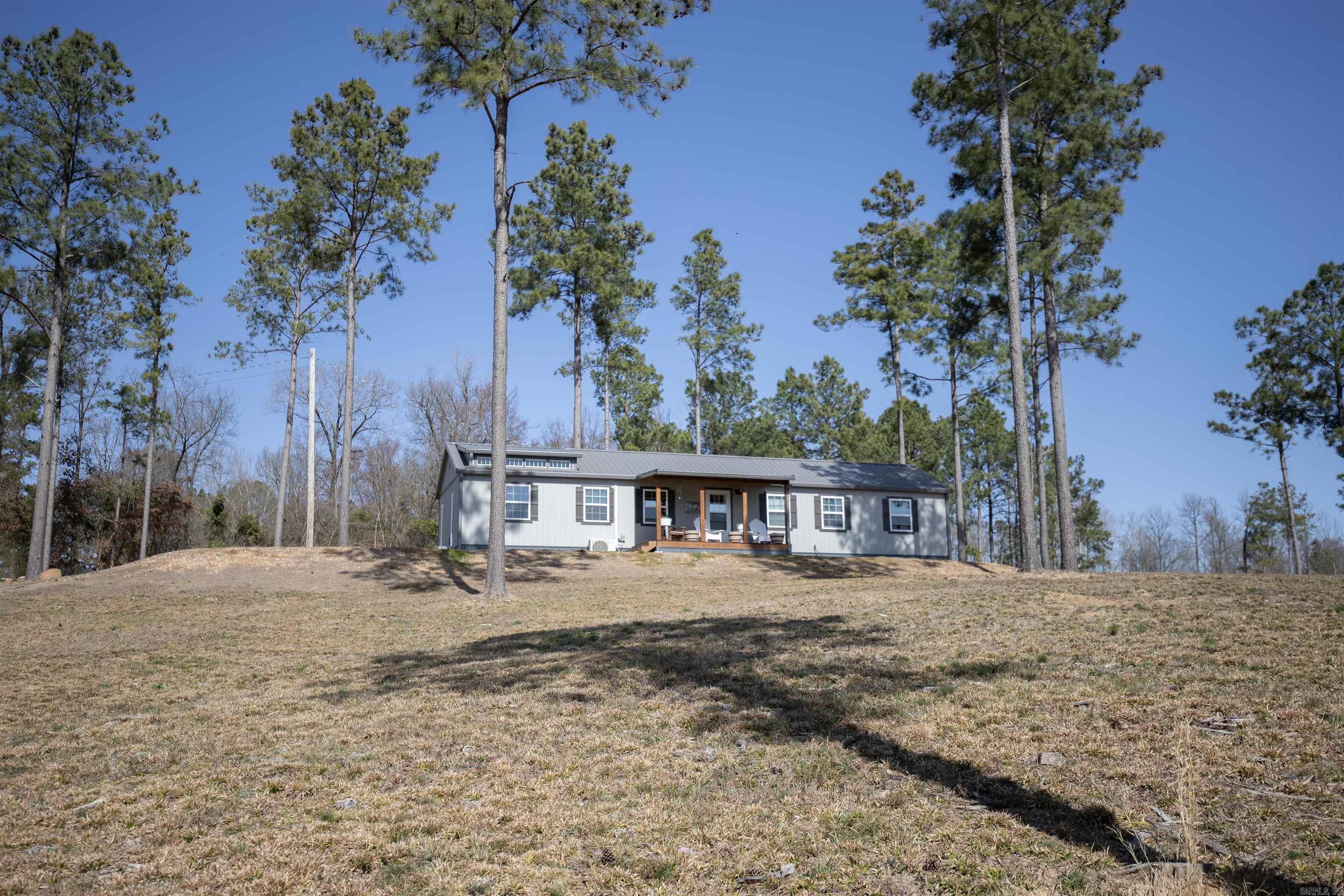 152 Anderson Loop