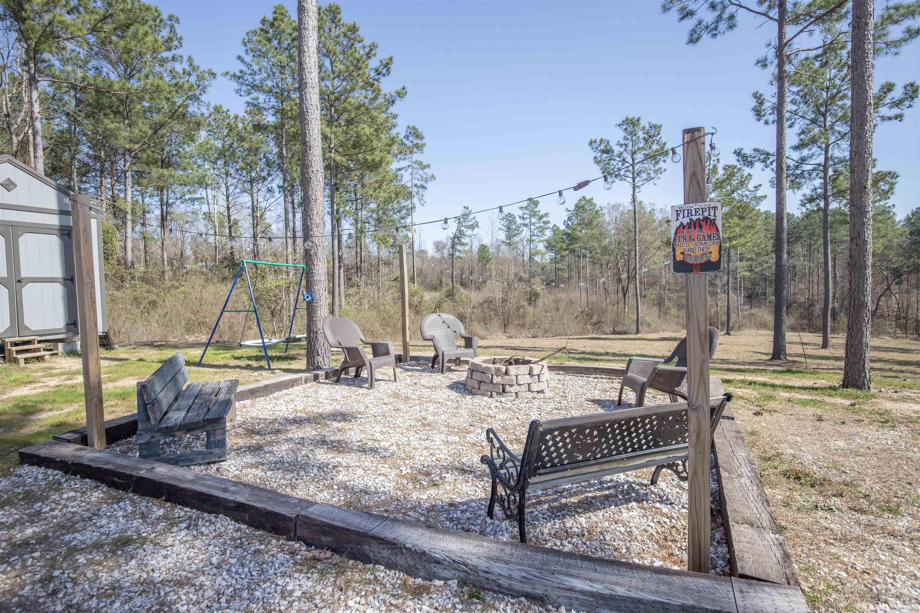 152 Anderson Loop
