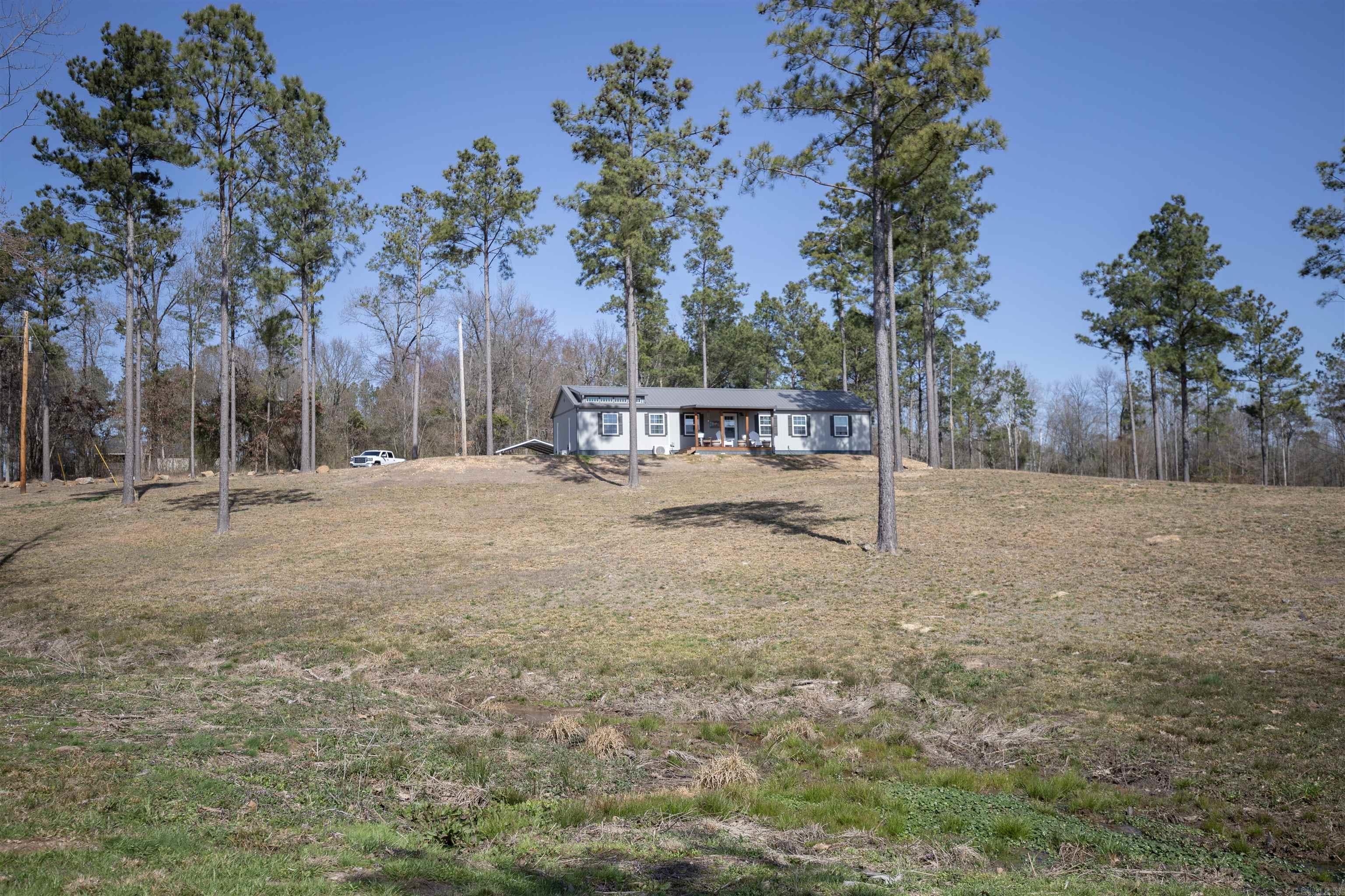 152 Anderson Loop