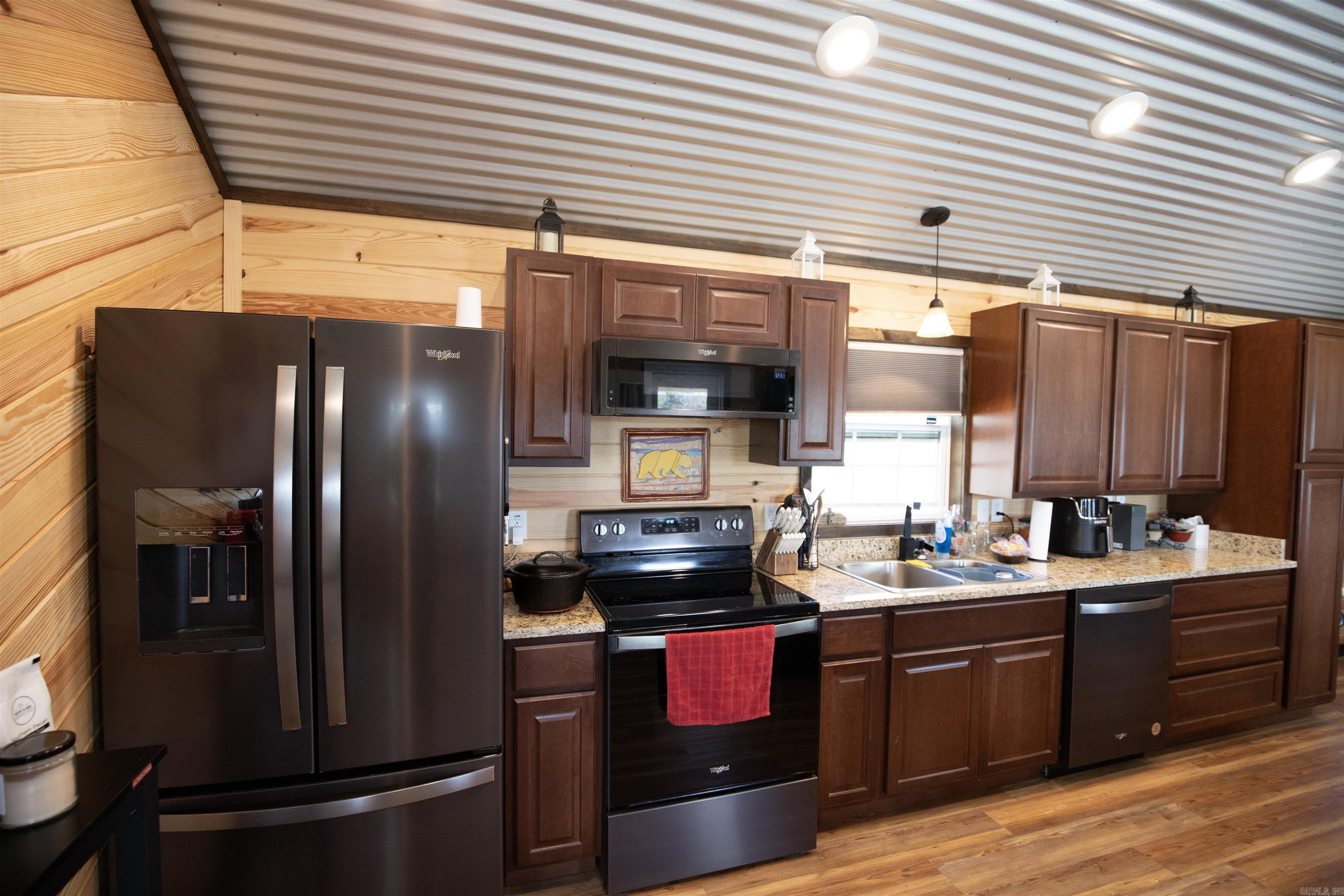 152 Anderson Loop