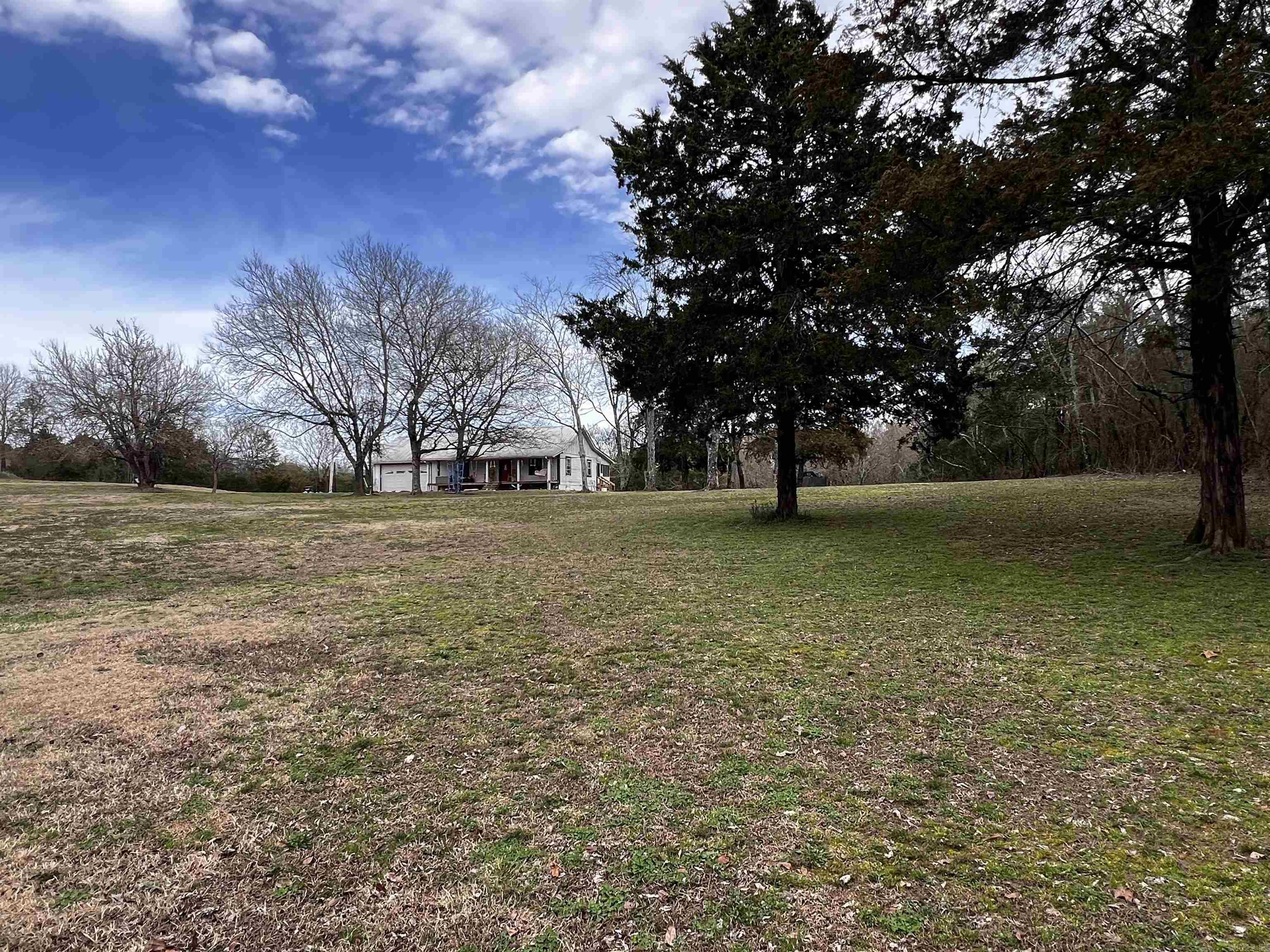 1093 W Hwy 8 Highway