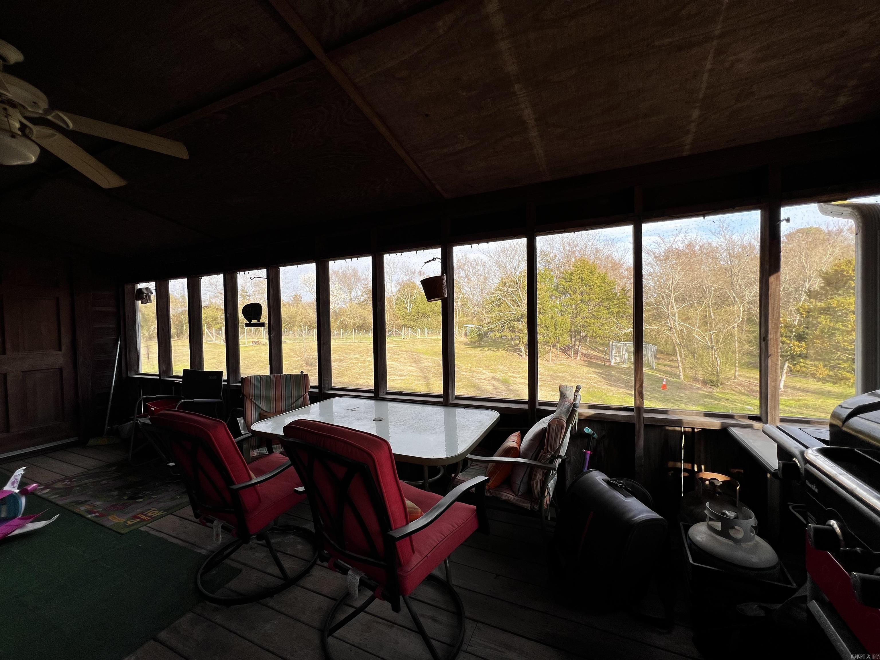 1093 W Hwy 8 Highway