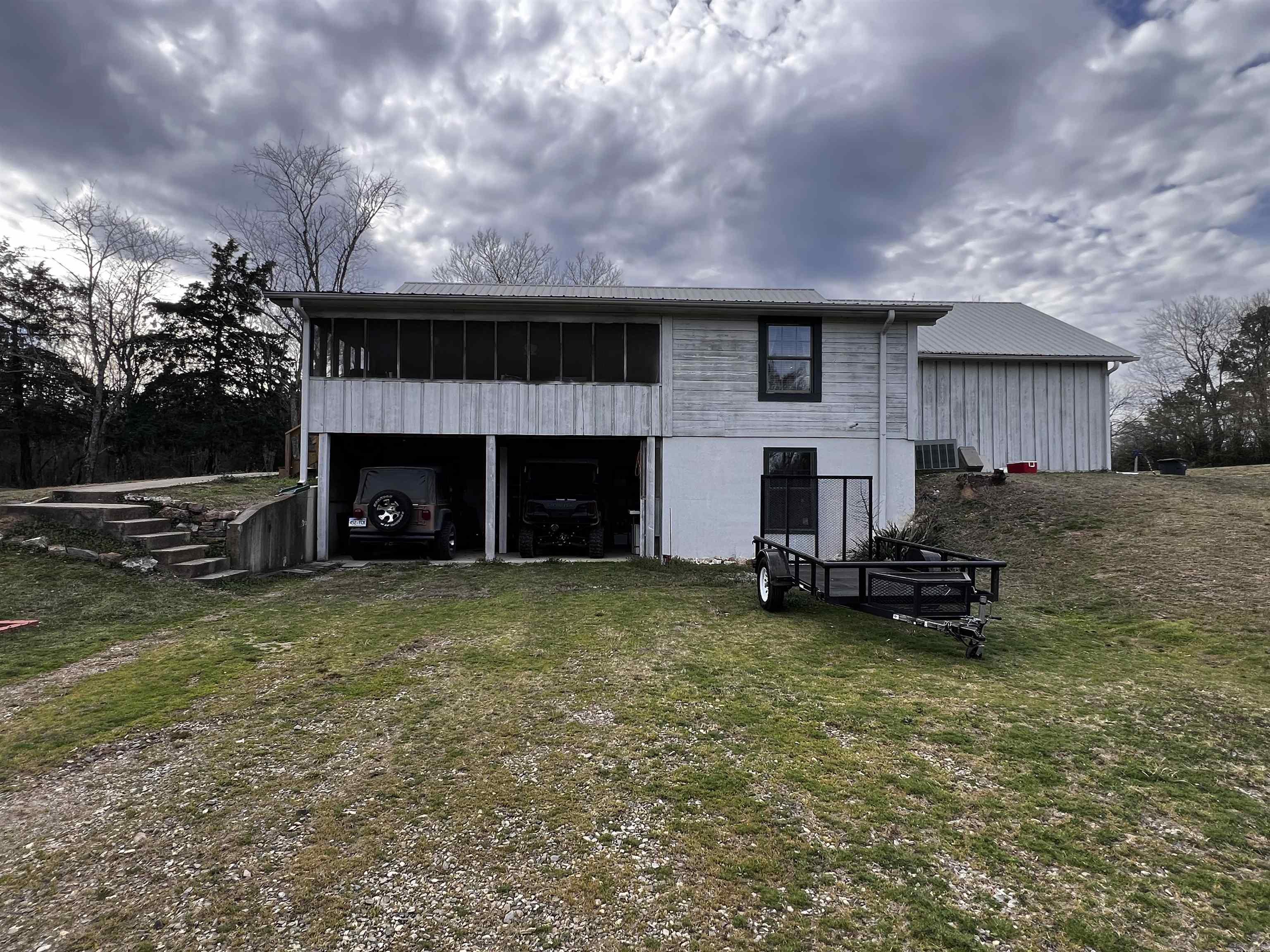 1093 W Hwy 8 Highway