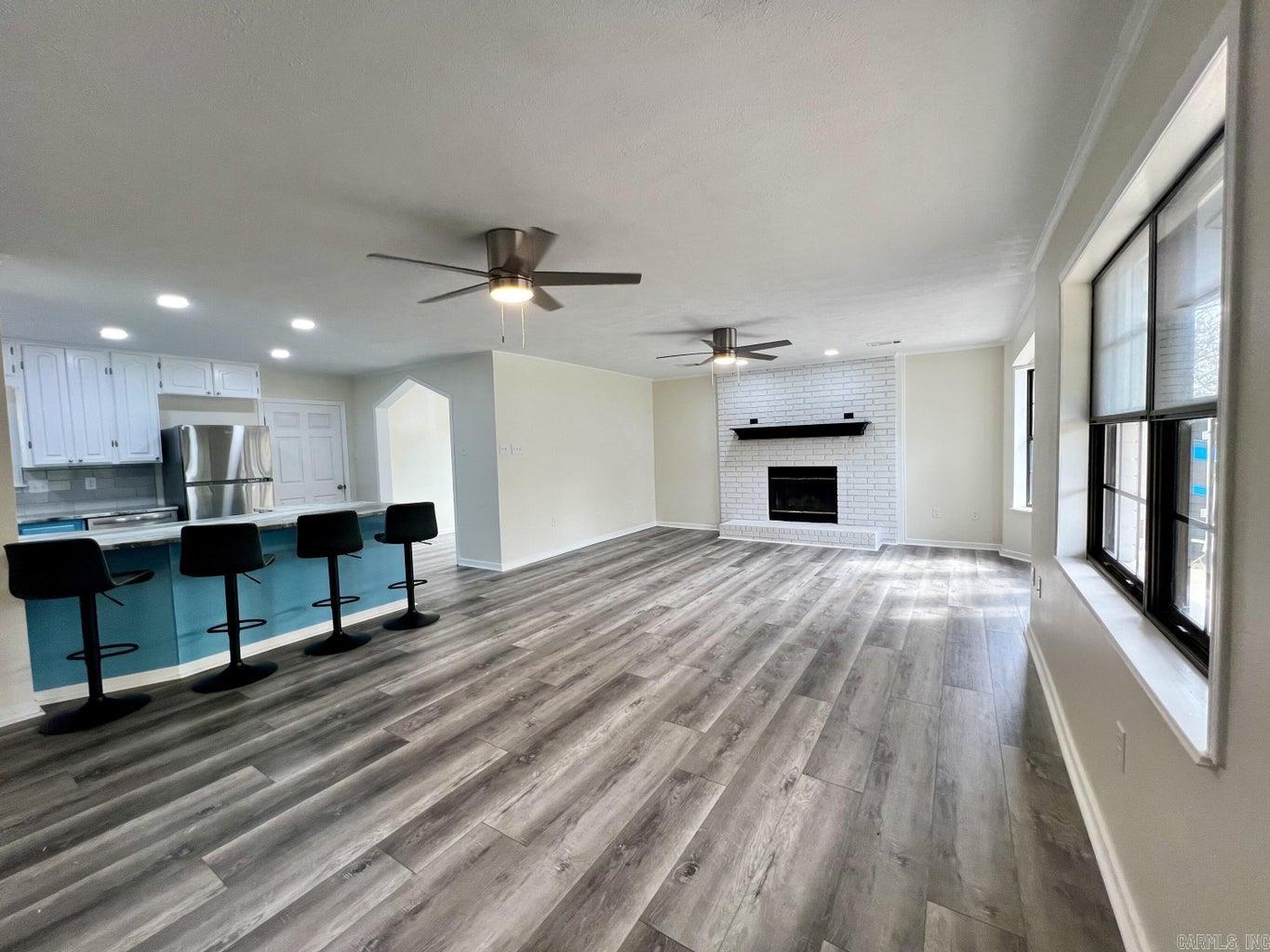506 W 17TH Street