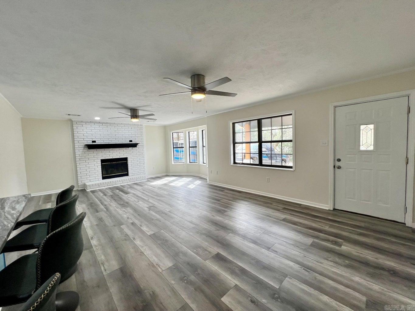 506 W 17TH Street