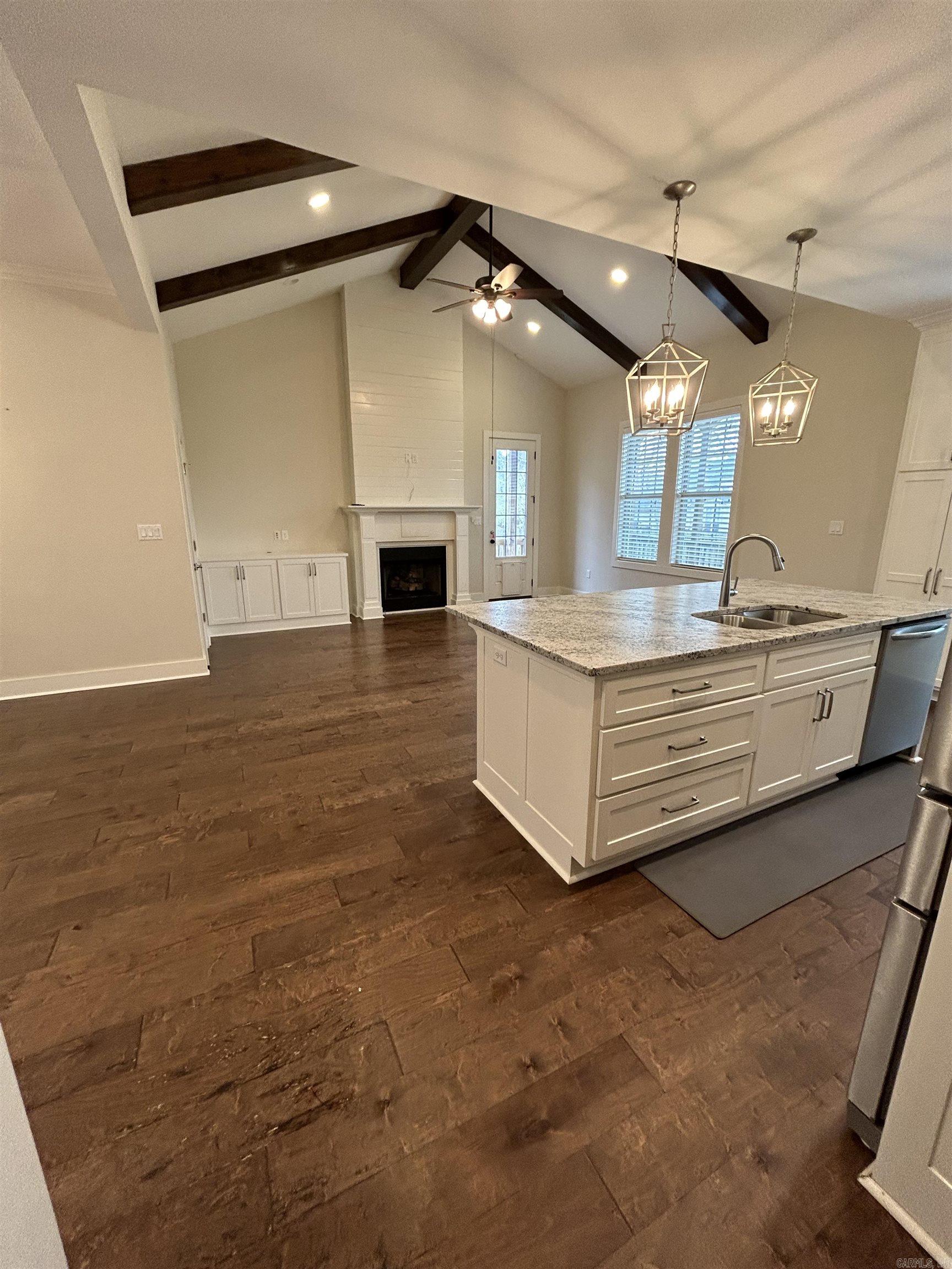 106 Bella Rosa Place
