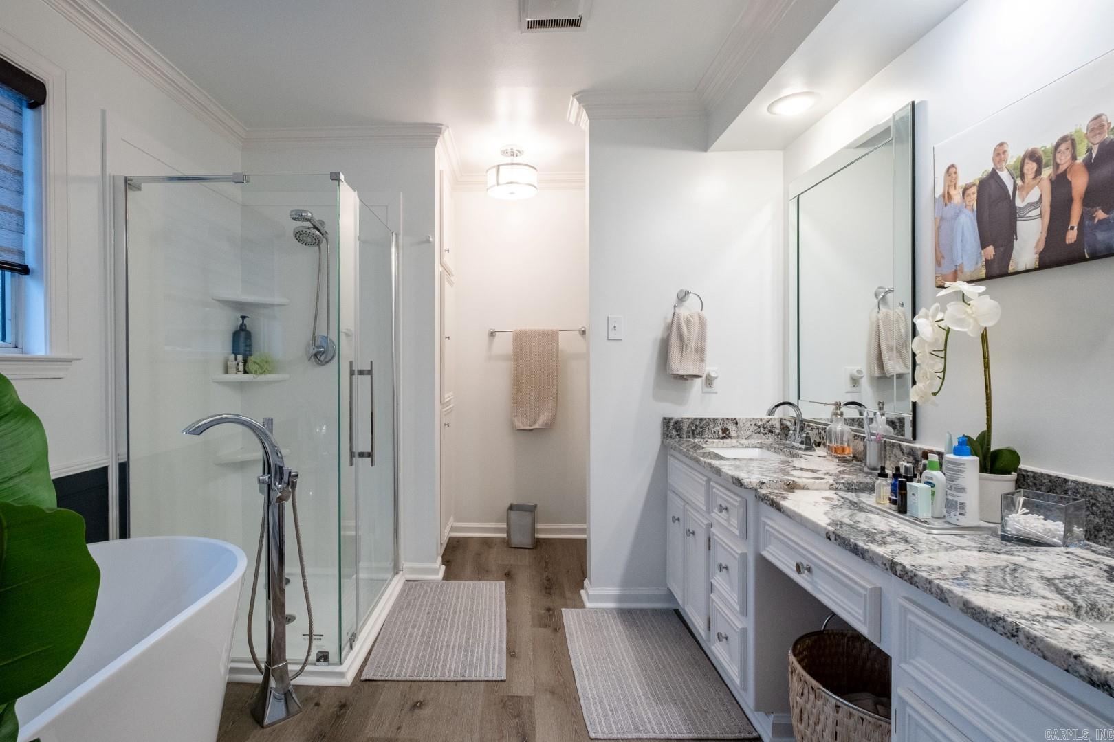 13616 Longtree Drive