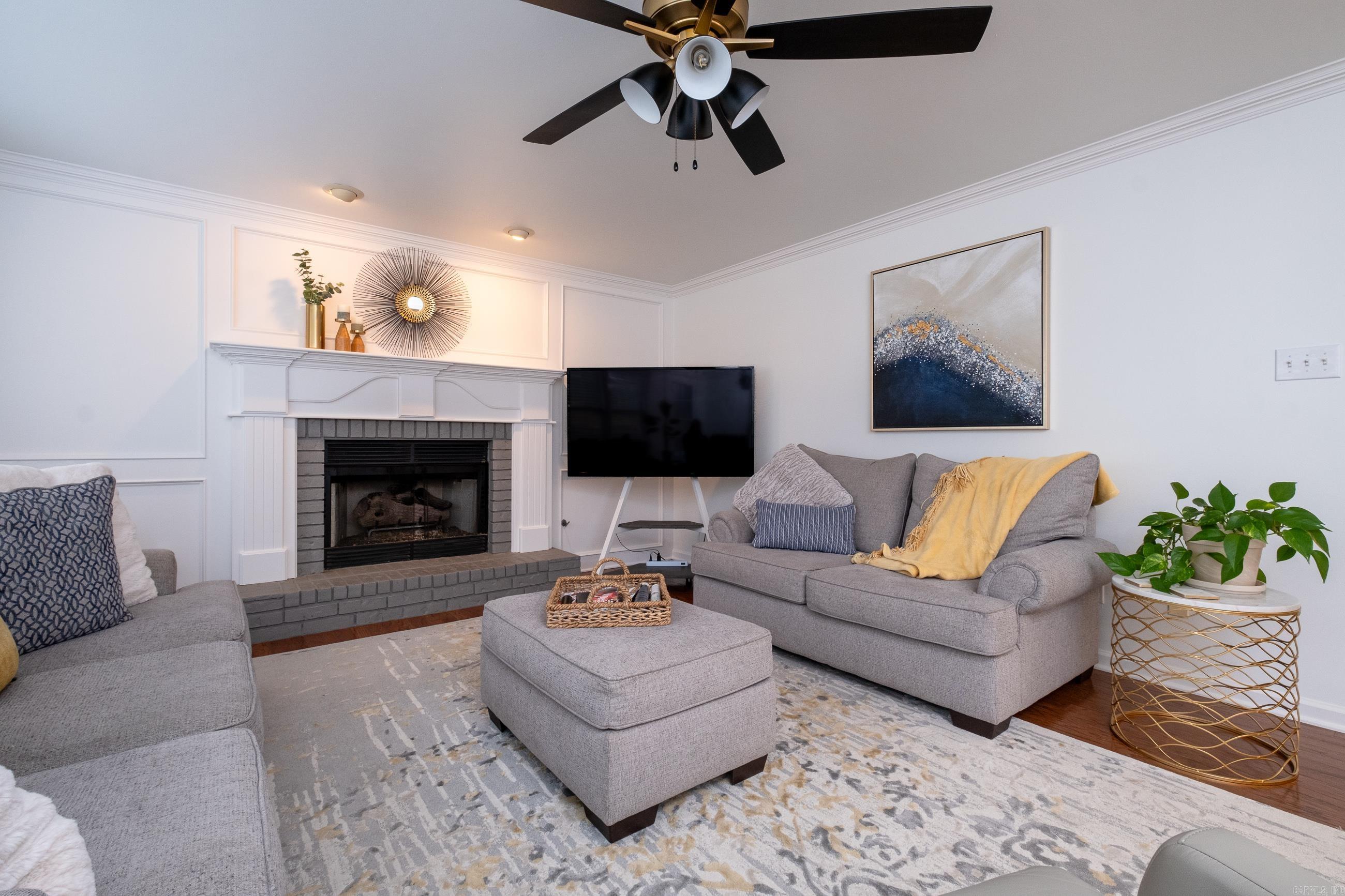 13616 Longtree Drive