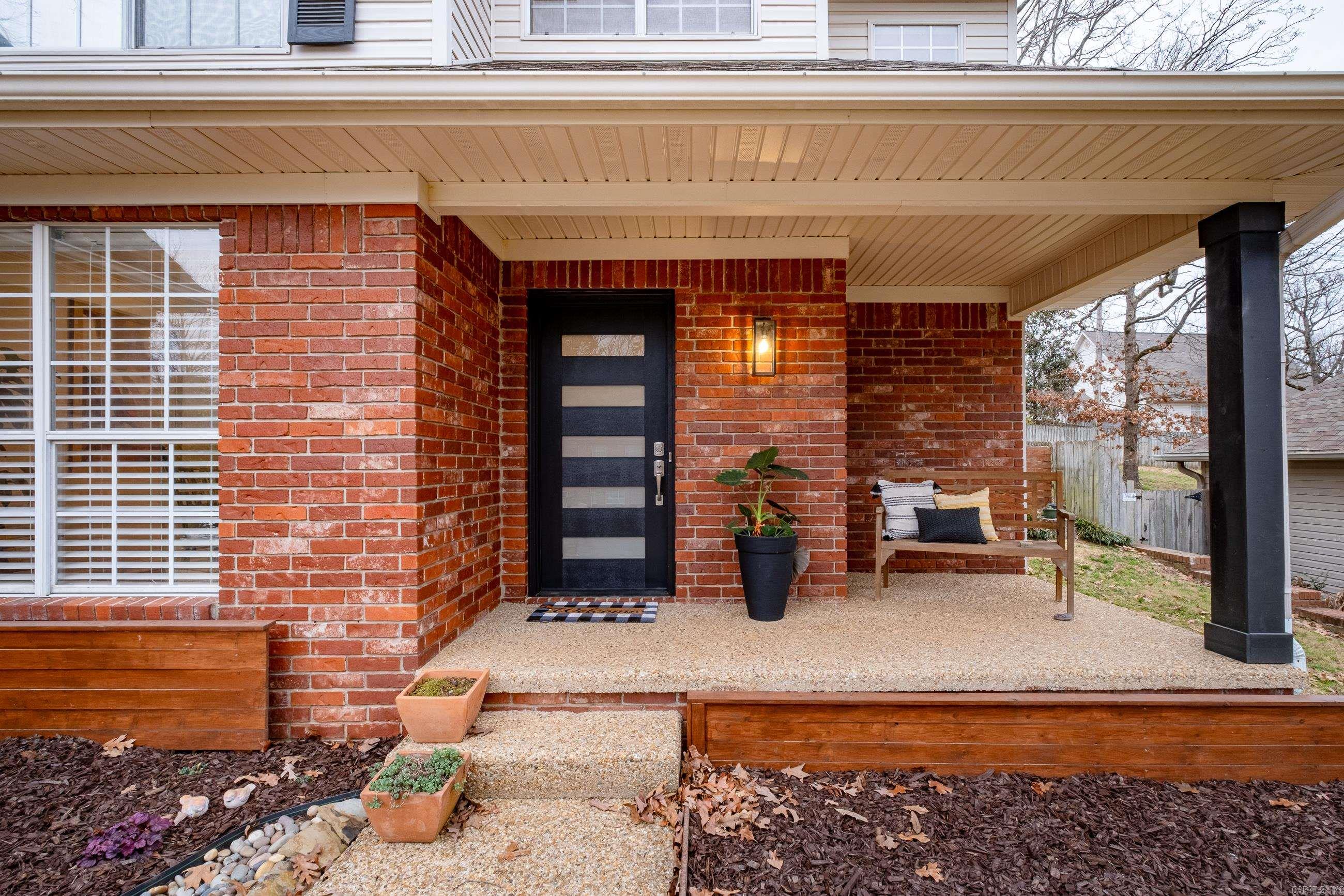 13616 Longtree Drive