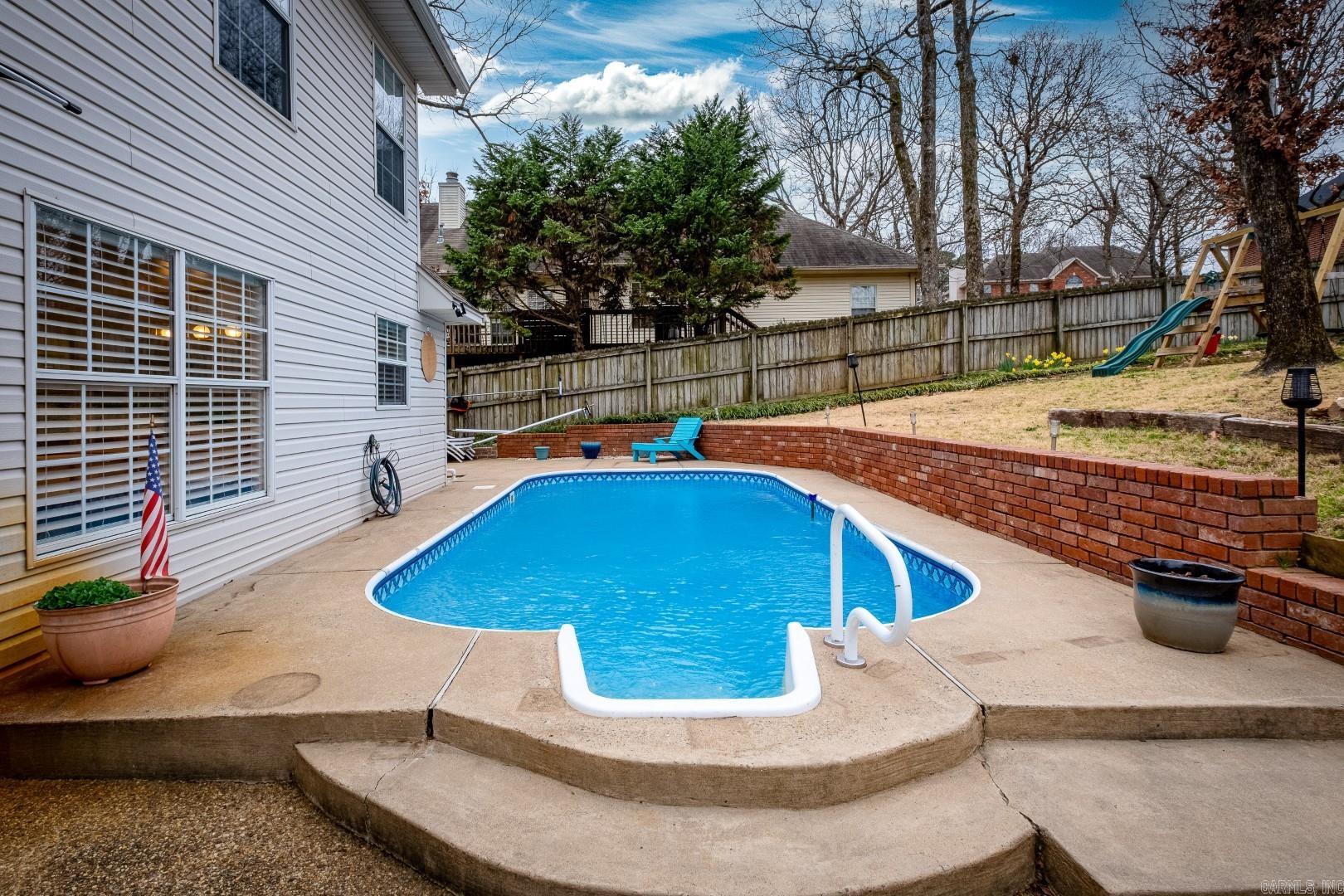 13616 Longtree Drive