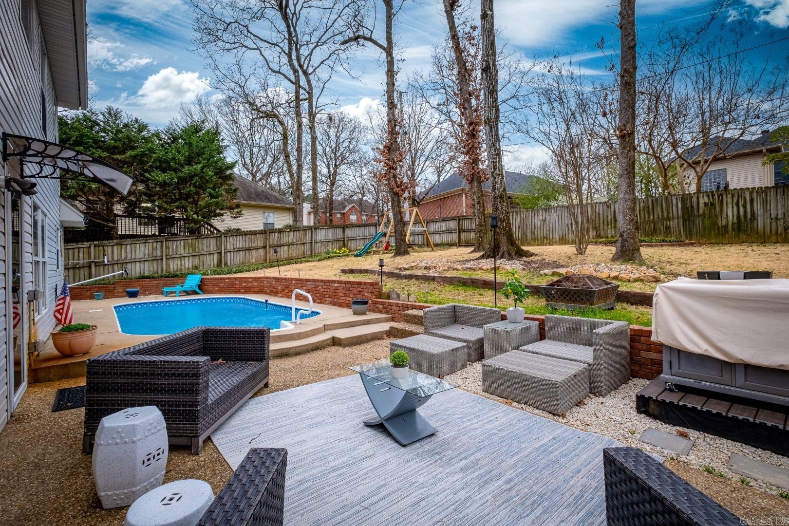 13616 Longtree Drive