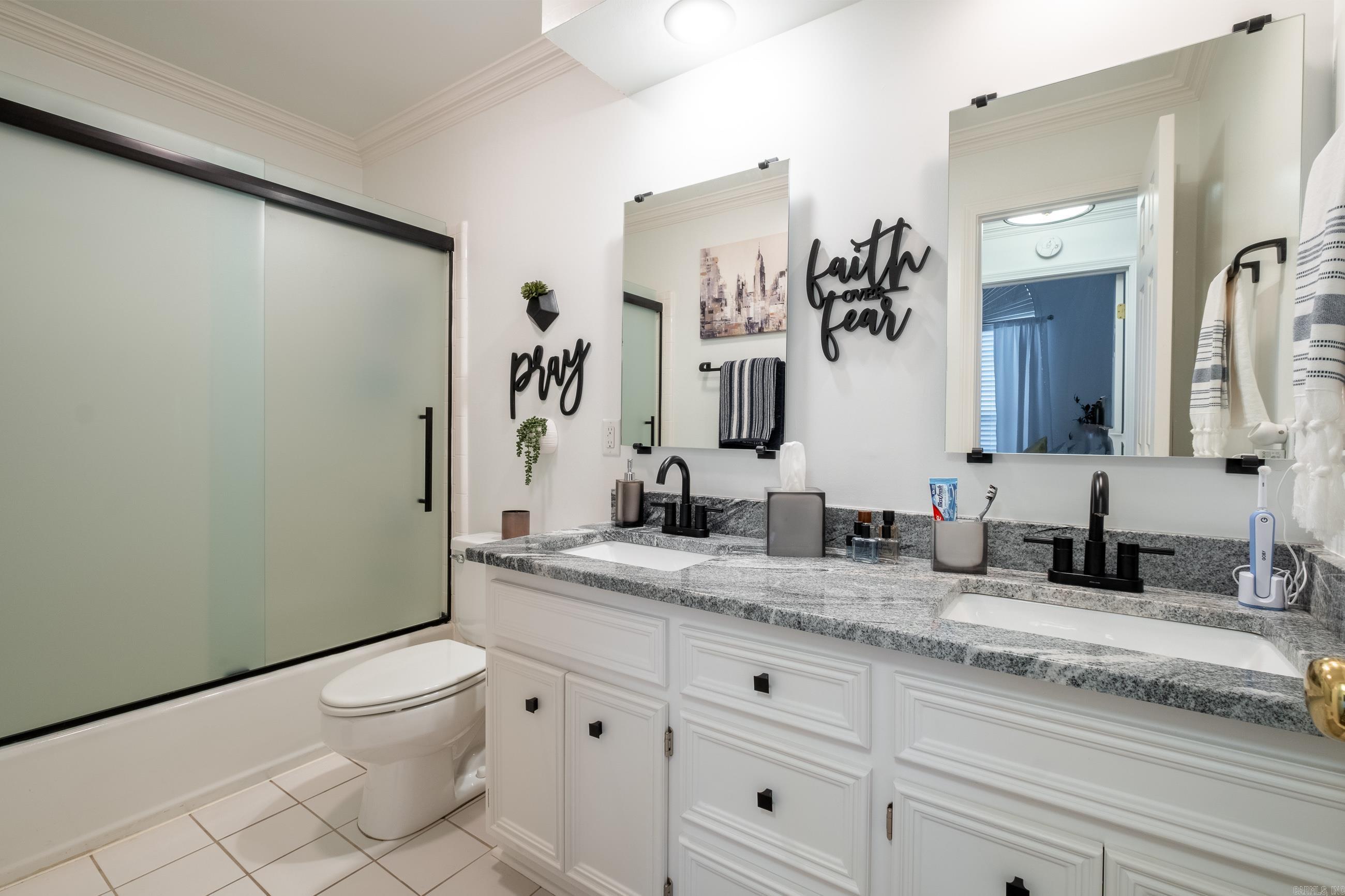 13616 Longtree Drive