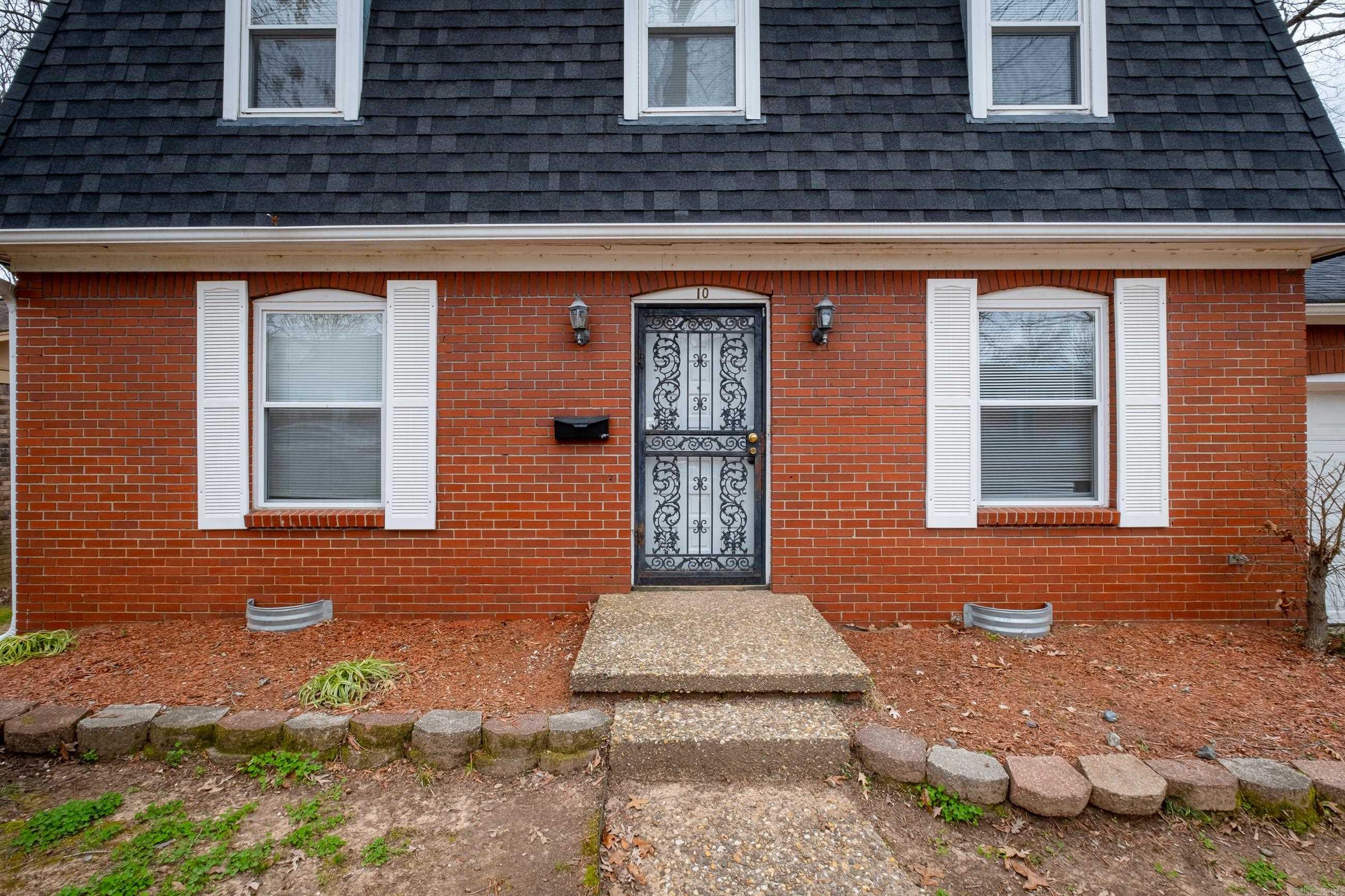 10 Connell Drive